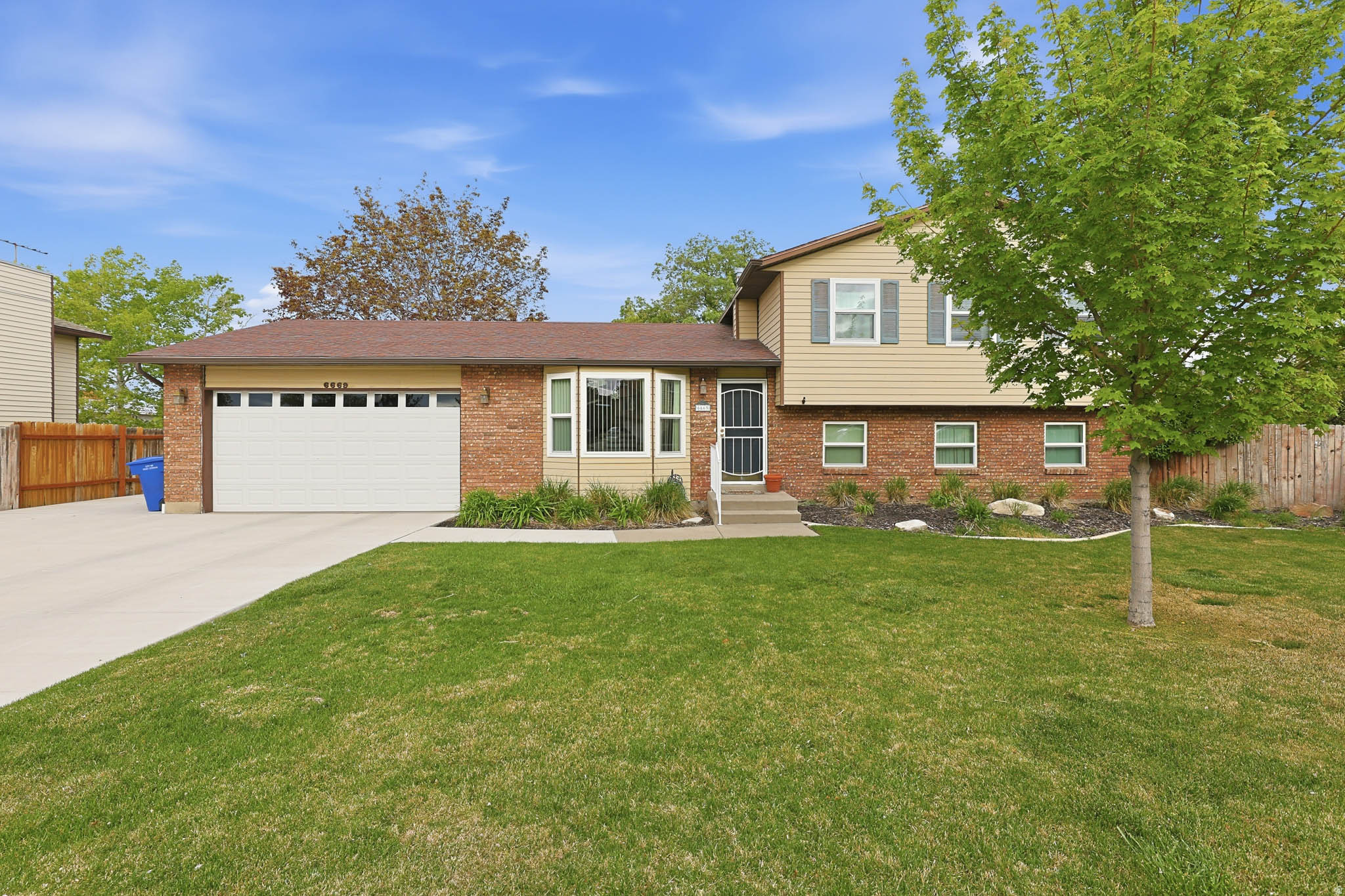 OQUIRRH SHADOWS - Residential