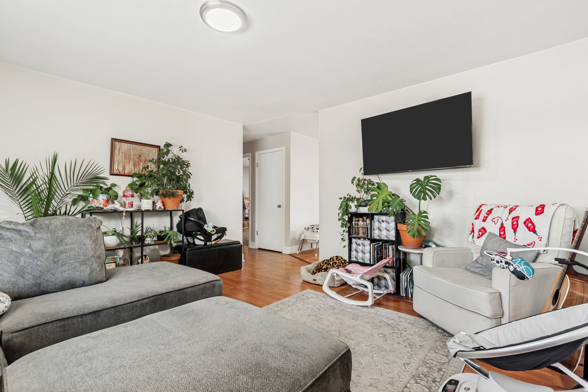 CENTRAL ESTATES - Residential