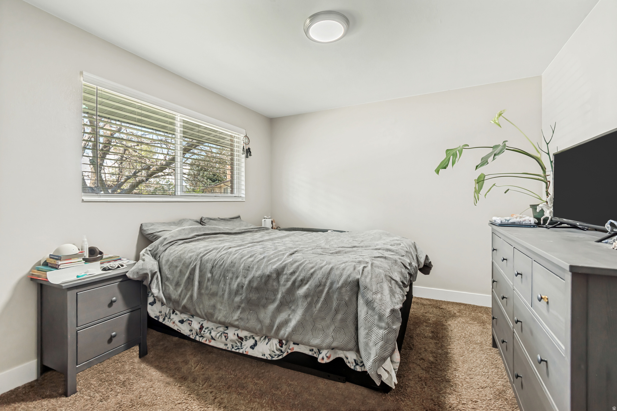 CENTRAL ESTATES - Residential