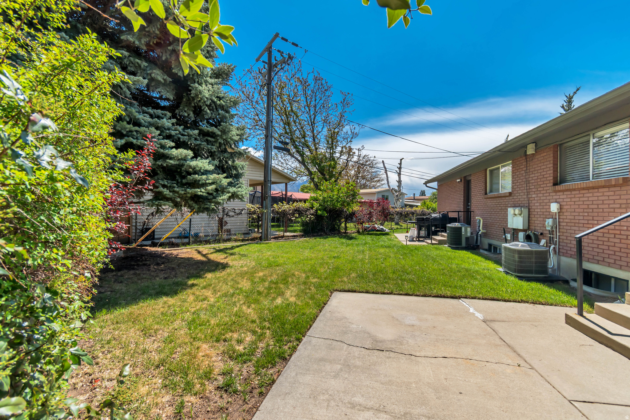 CENTRAL ESTATES - Residential
