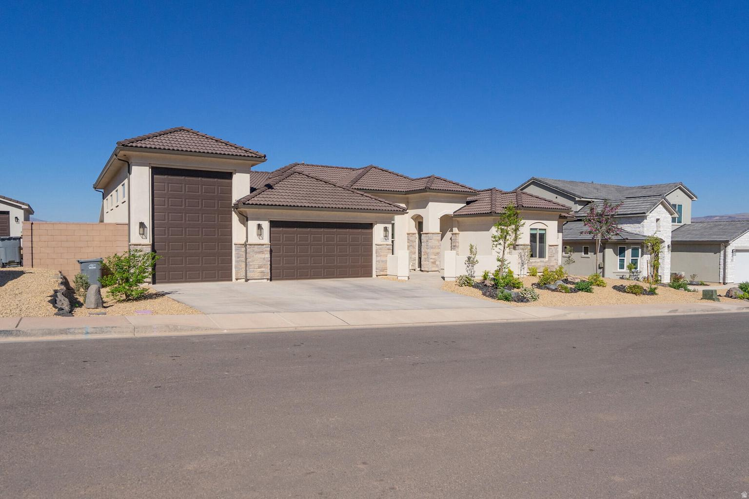 SHOOTING STAR 4 - Residential