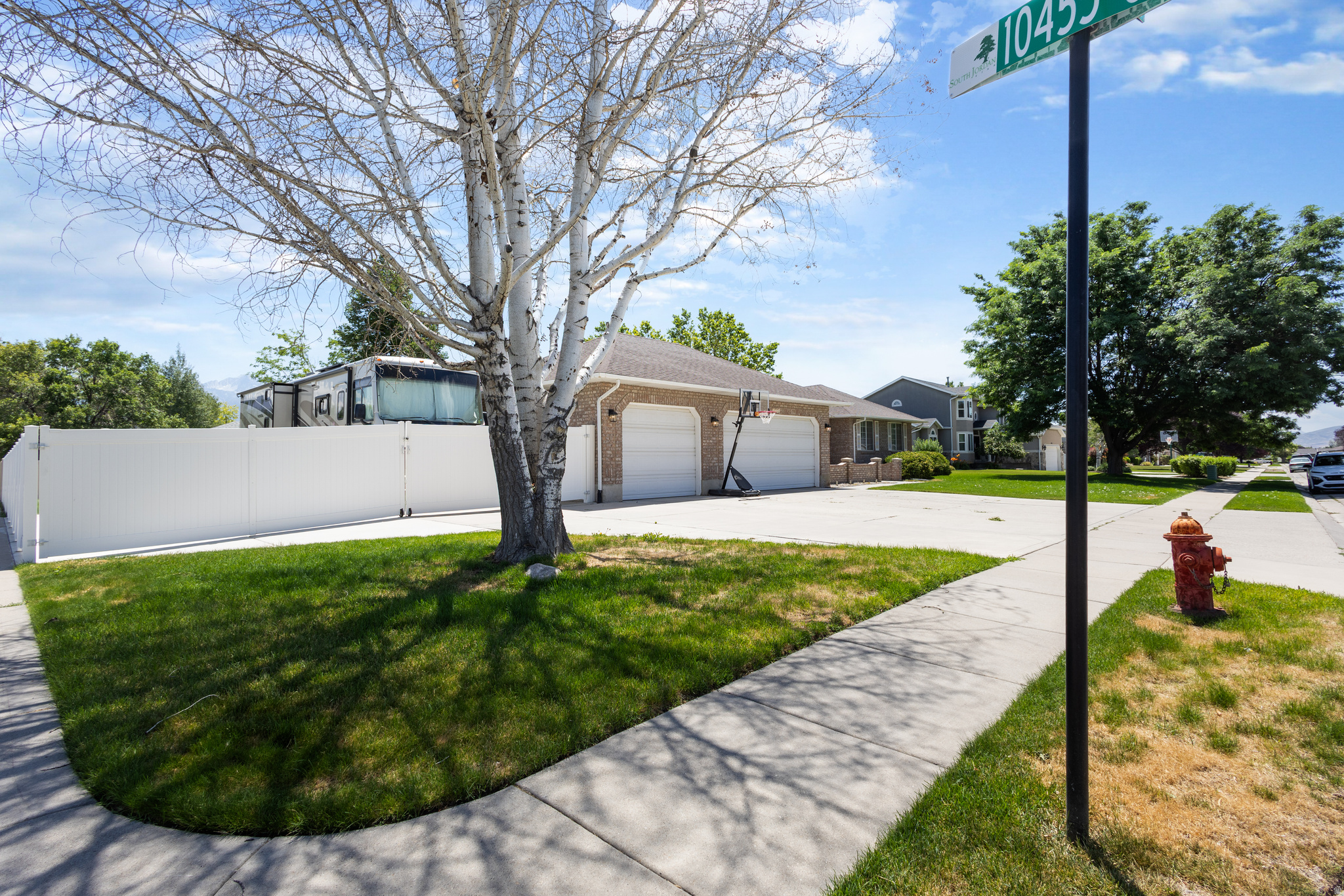 COVE ESTATES - Residential