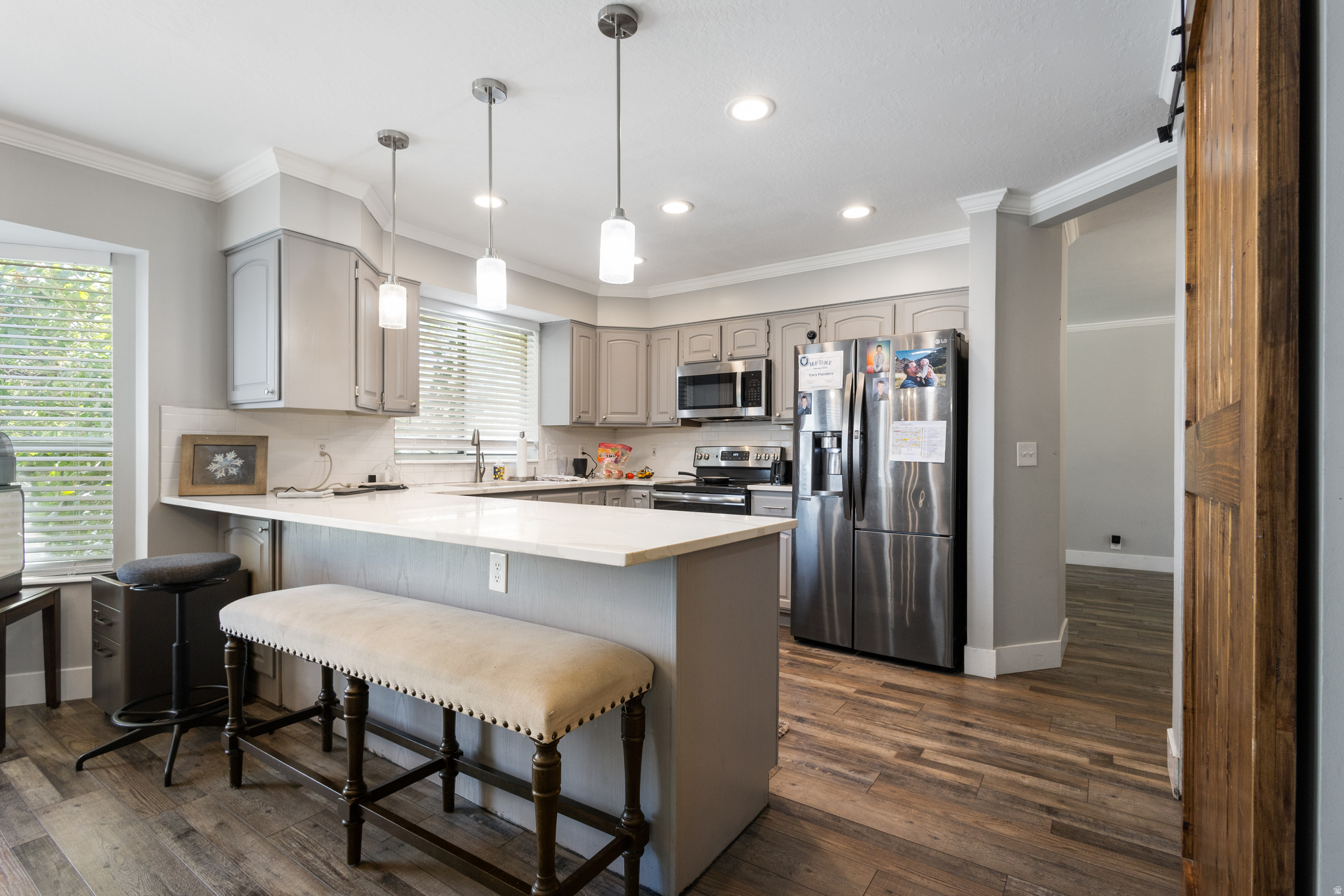 COVE ESTATES - Residential