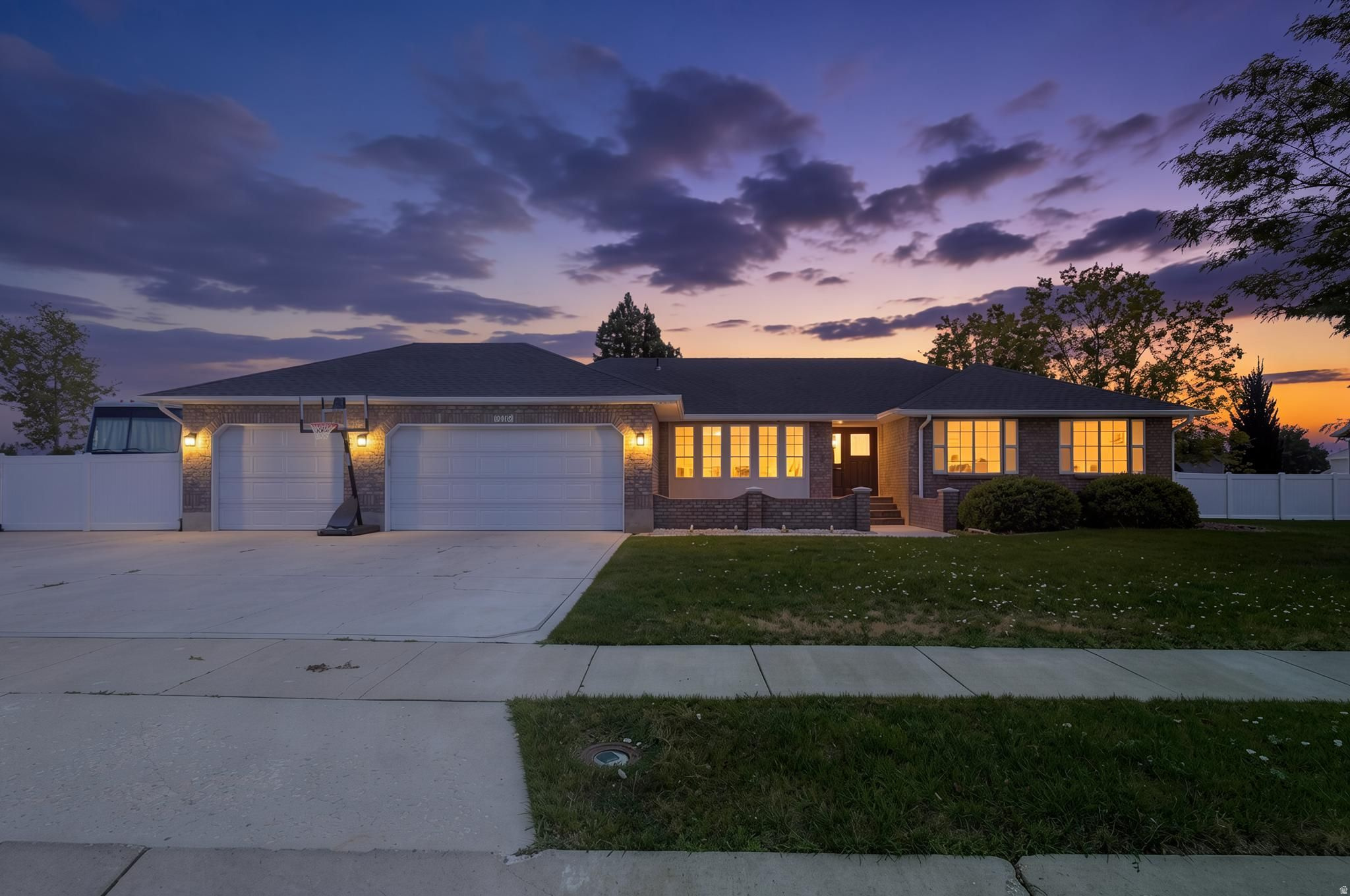 COVE ESTATES - Residential