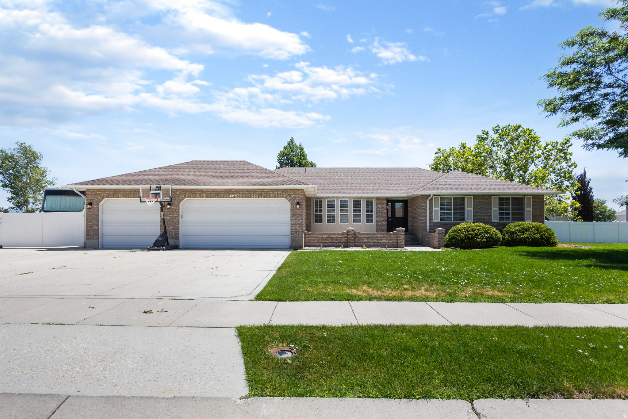 COVE ESTATES - Residential