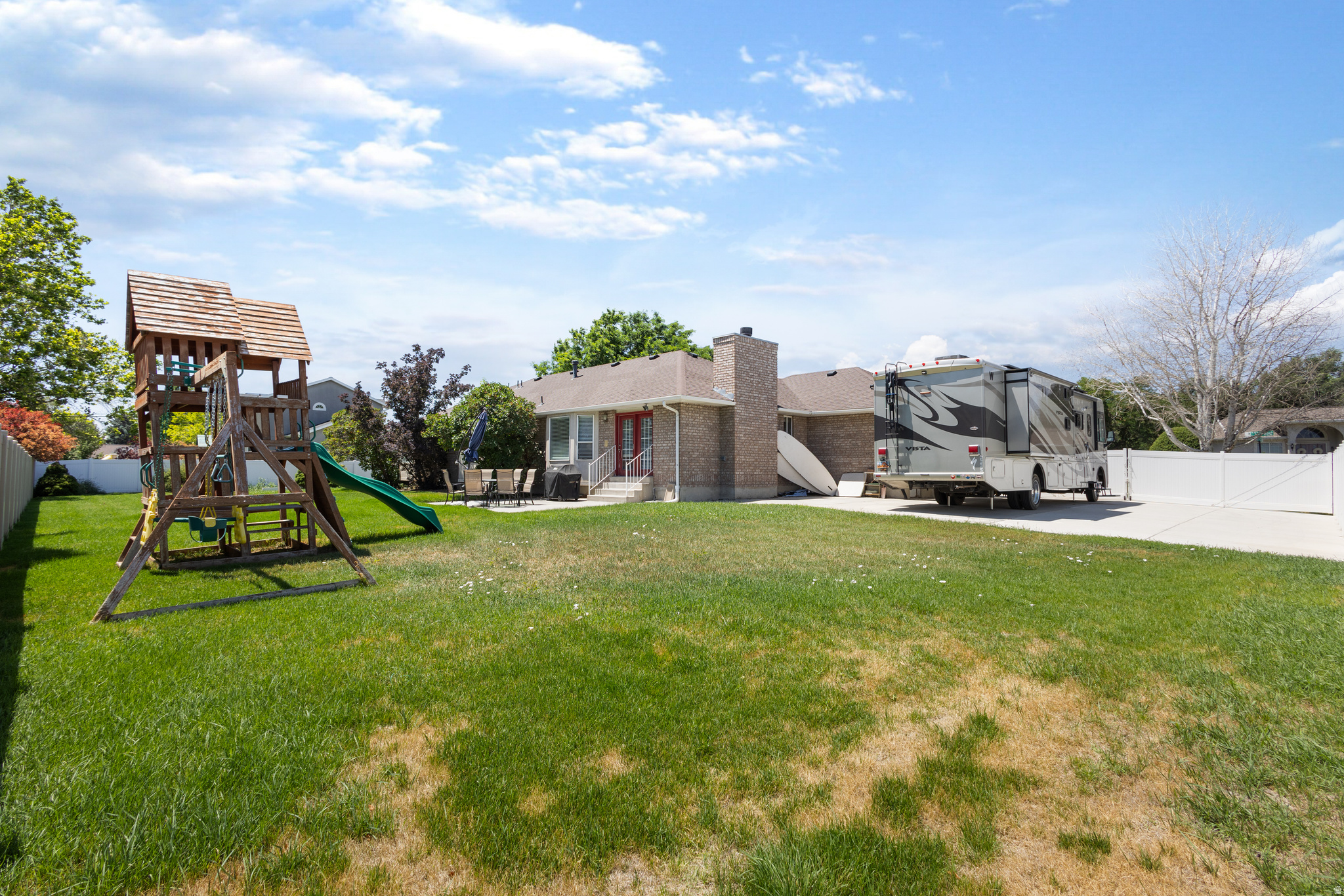 COVE ESTATES - Residential