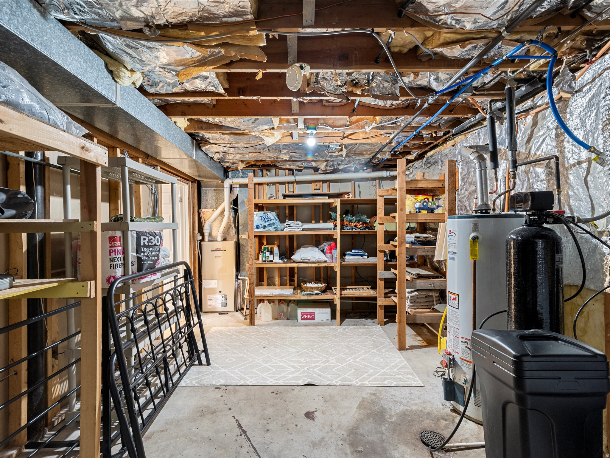 PIONEER CEDARS - Residential