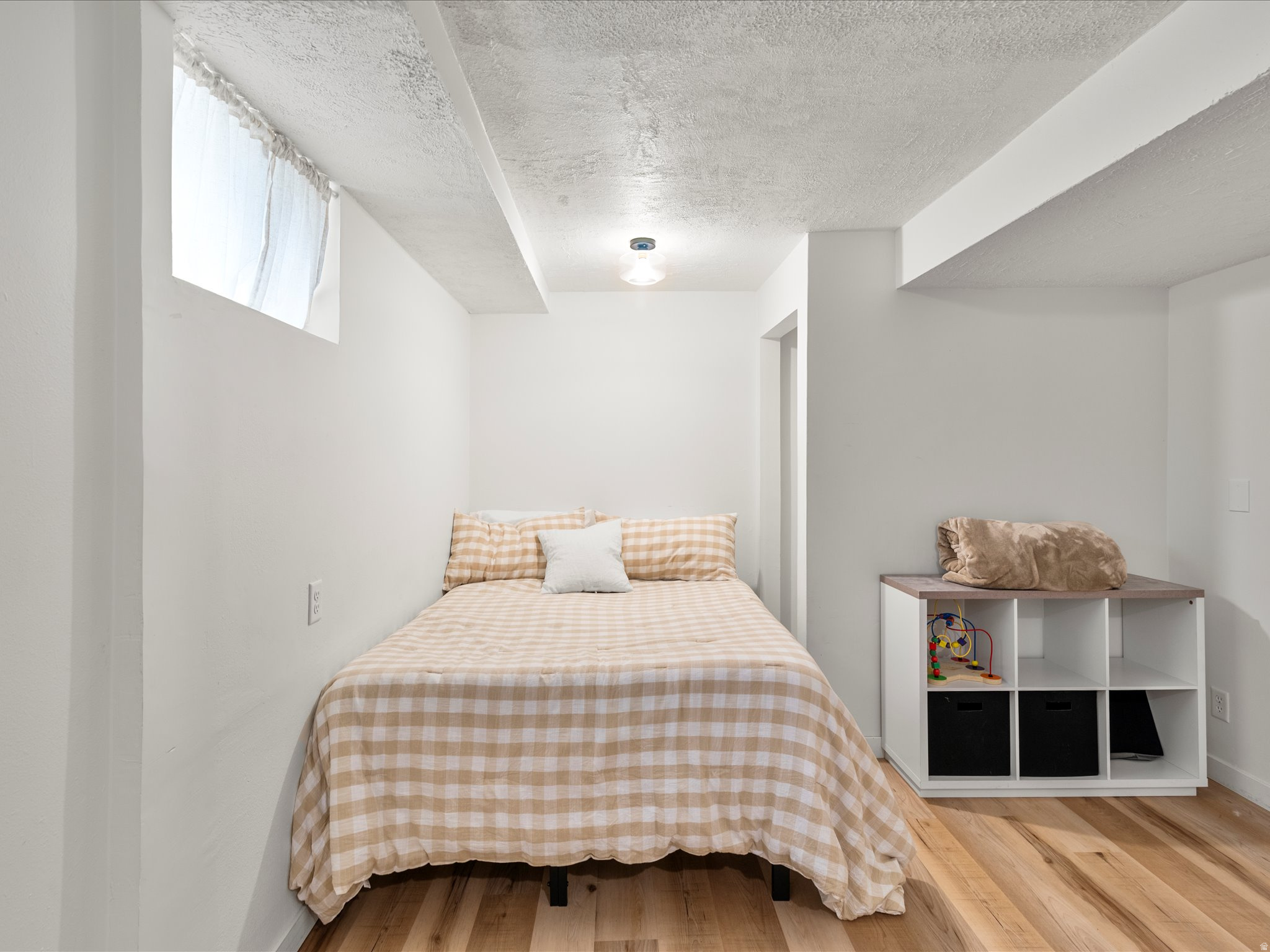 PIONEER CEDARS - Residential