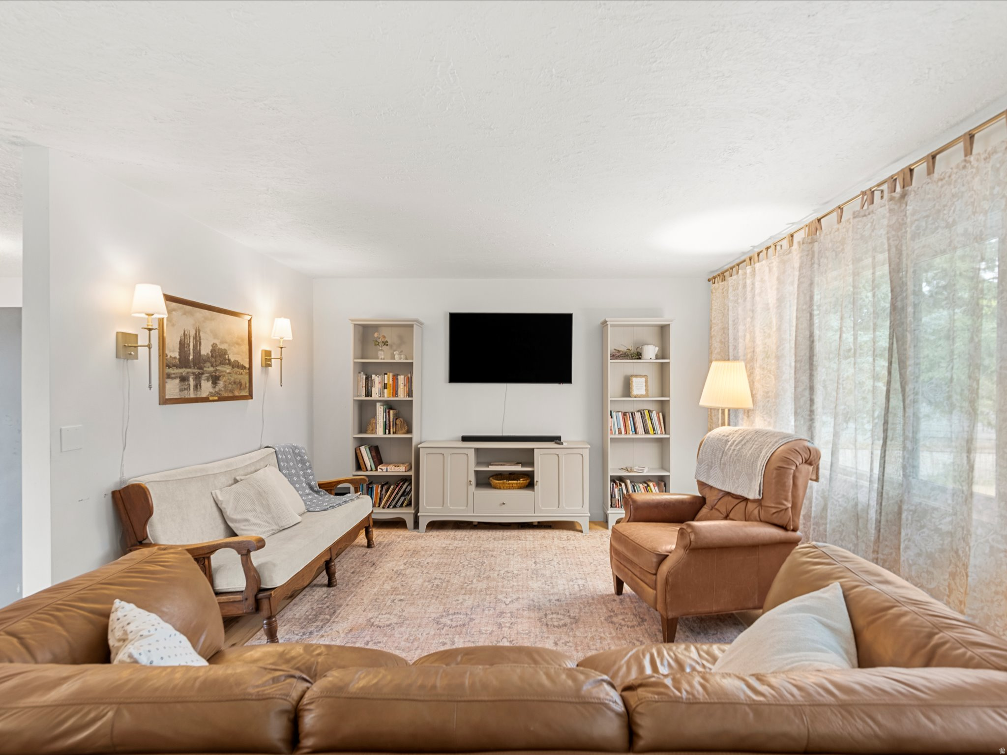 PIONEER CEDARS - Residential