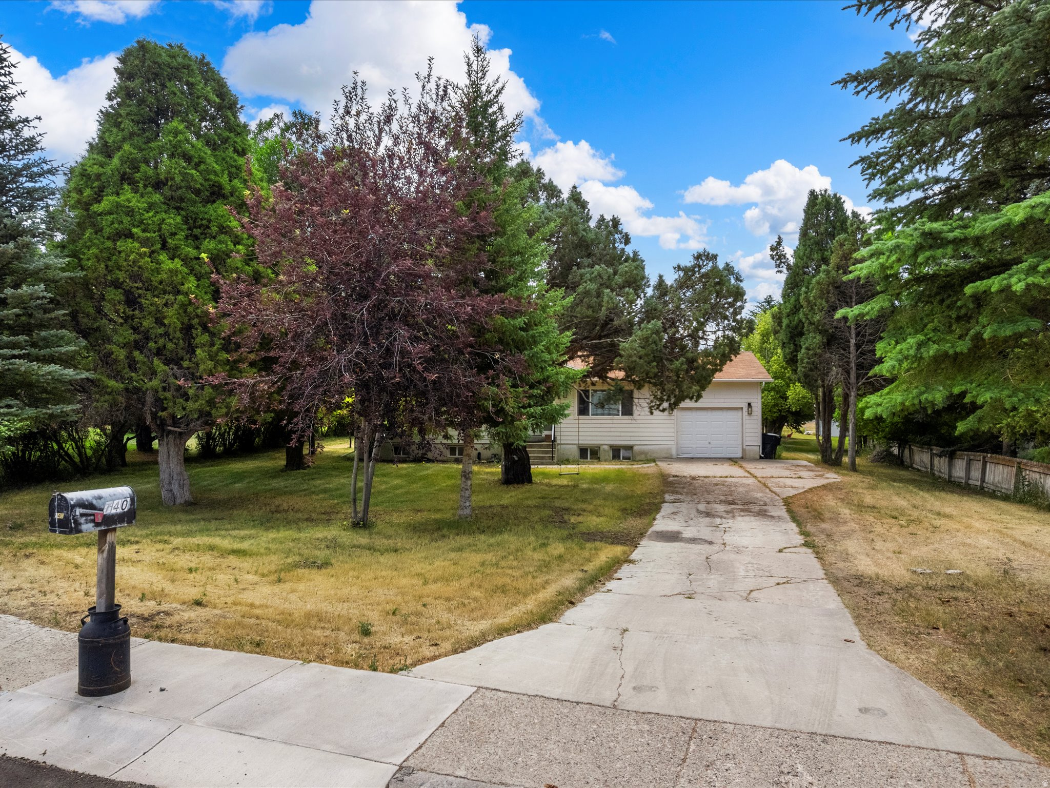 PIONEER CEDARS - Residential