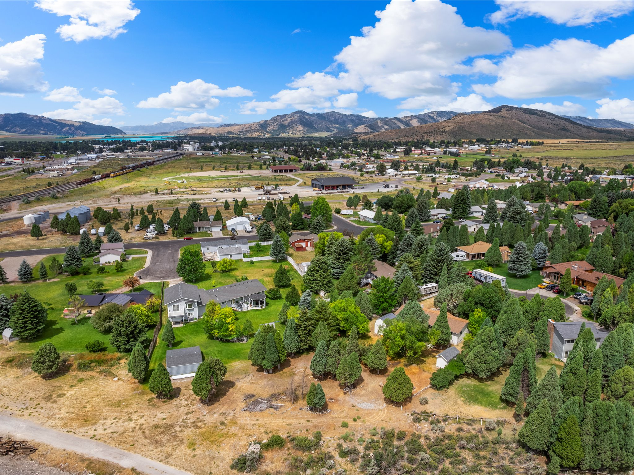 PIONEER CEDARS - Residential