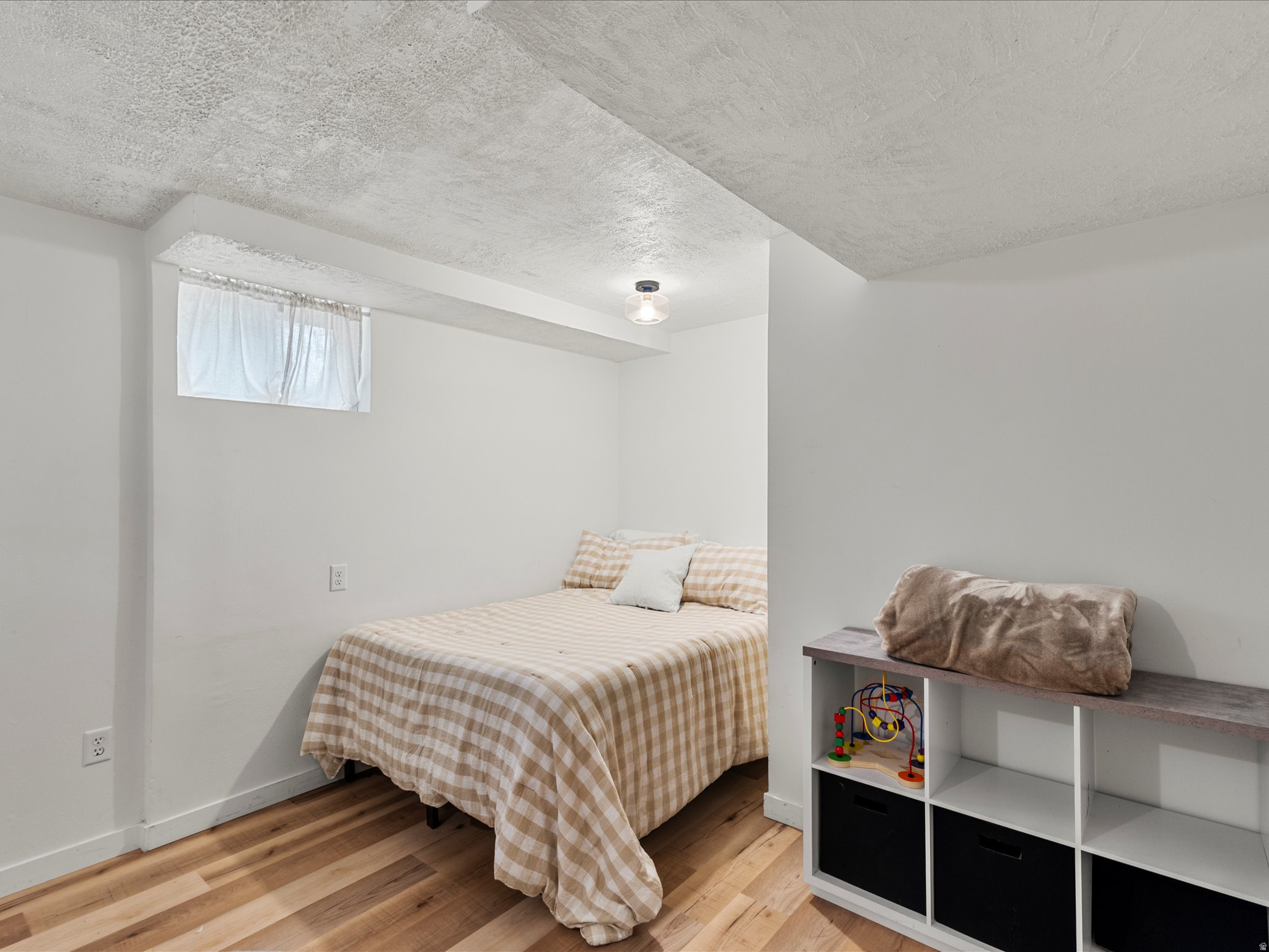 PIONEER CEDARS - Residential