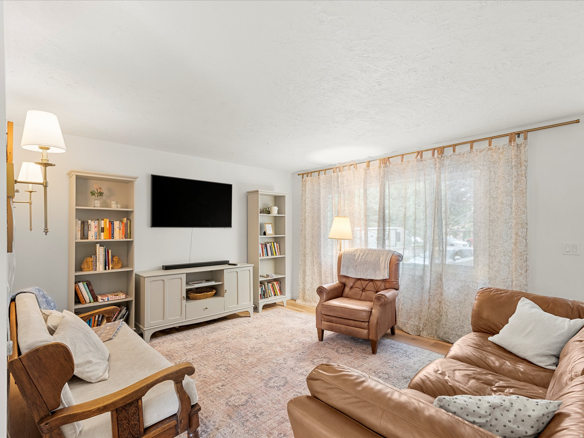 PIONEER CEDARS - Residential