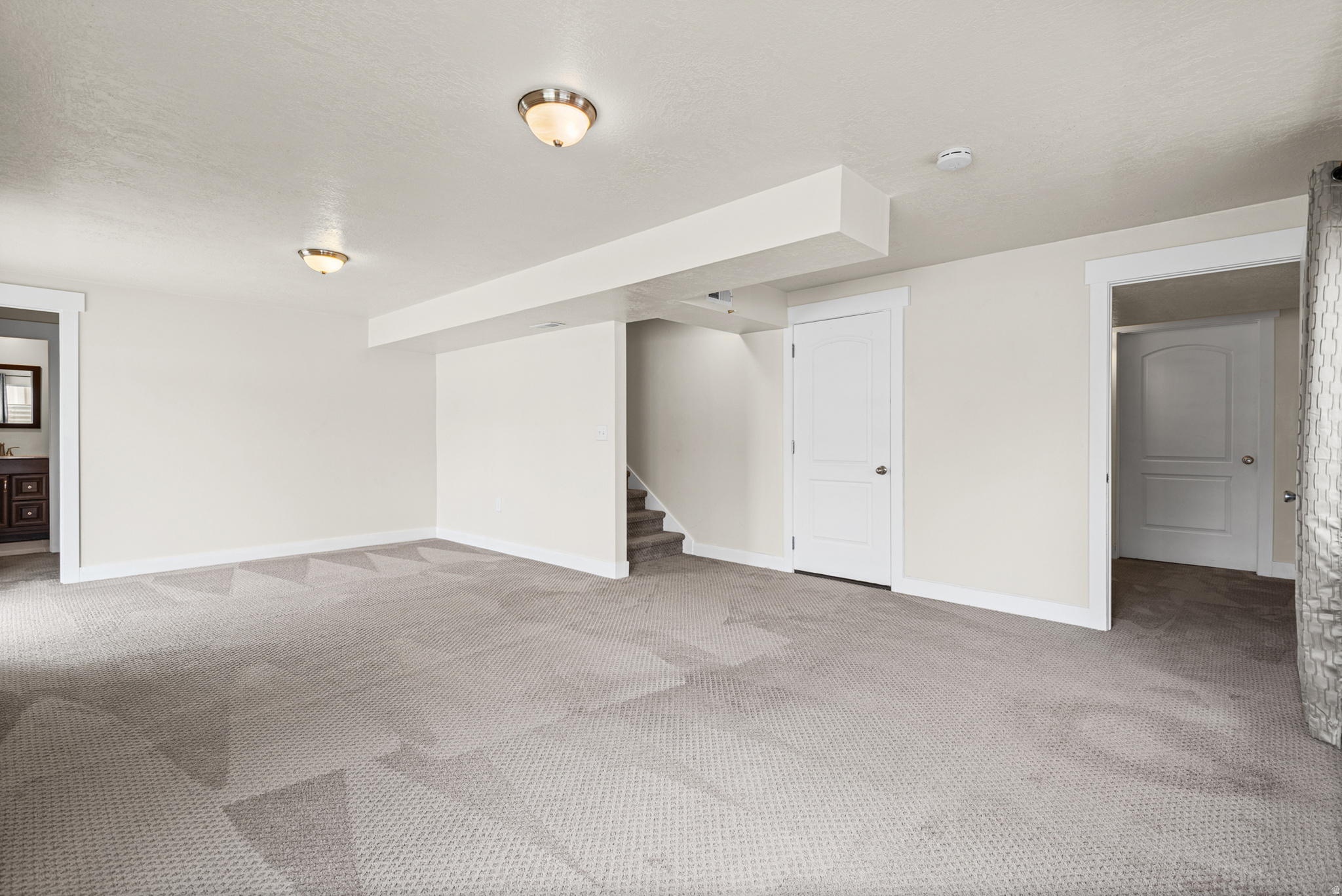 MOUNTAIN HEIGHTS - Residential