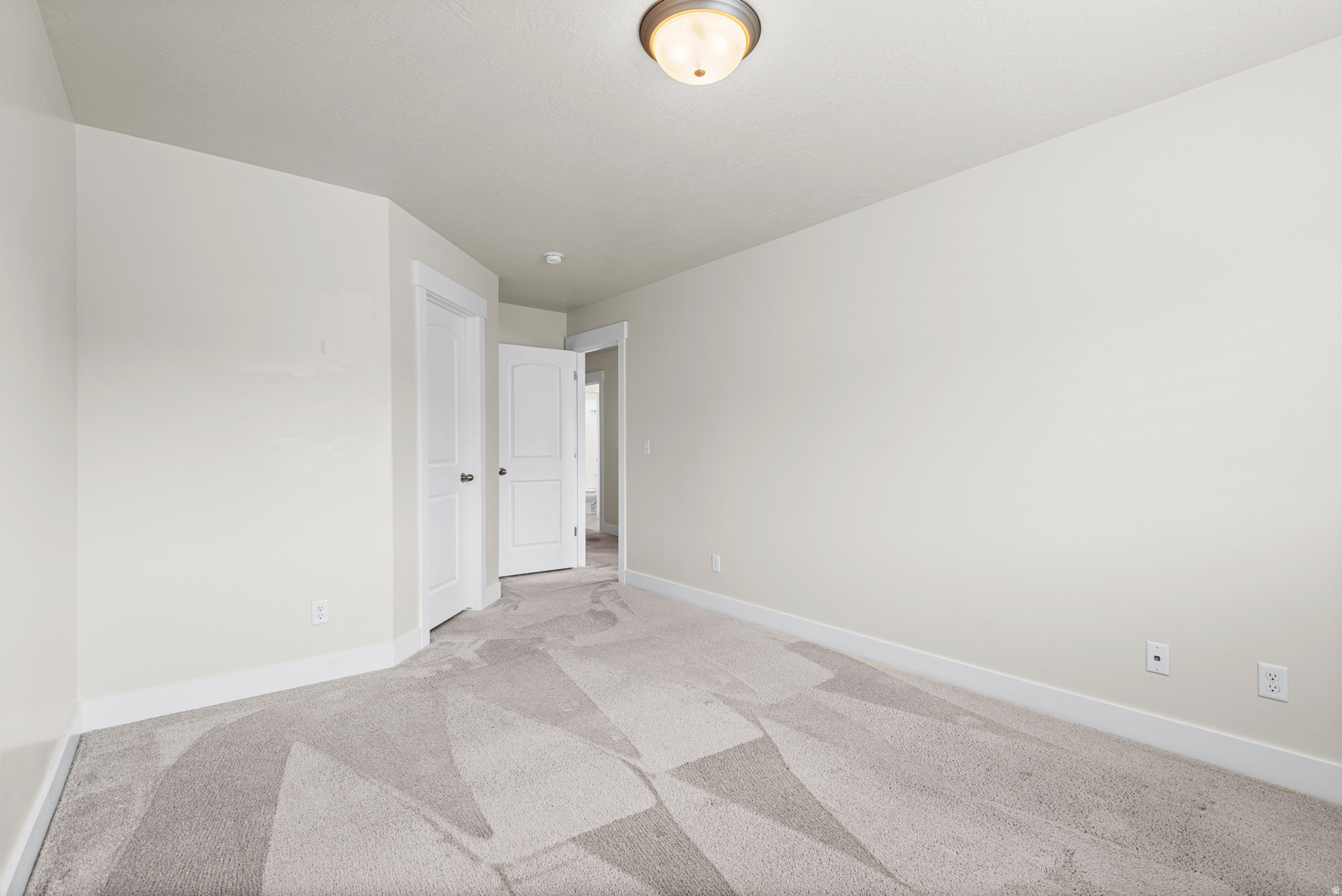 MOUNTAIN HEIGHTS - Residential