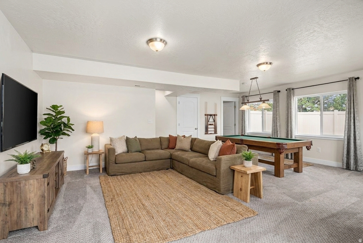 MOUNTAIN HEIGHTS - Residential