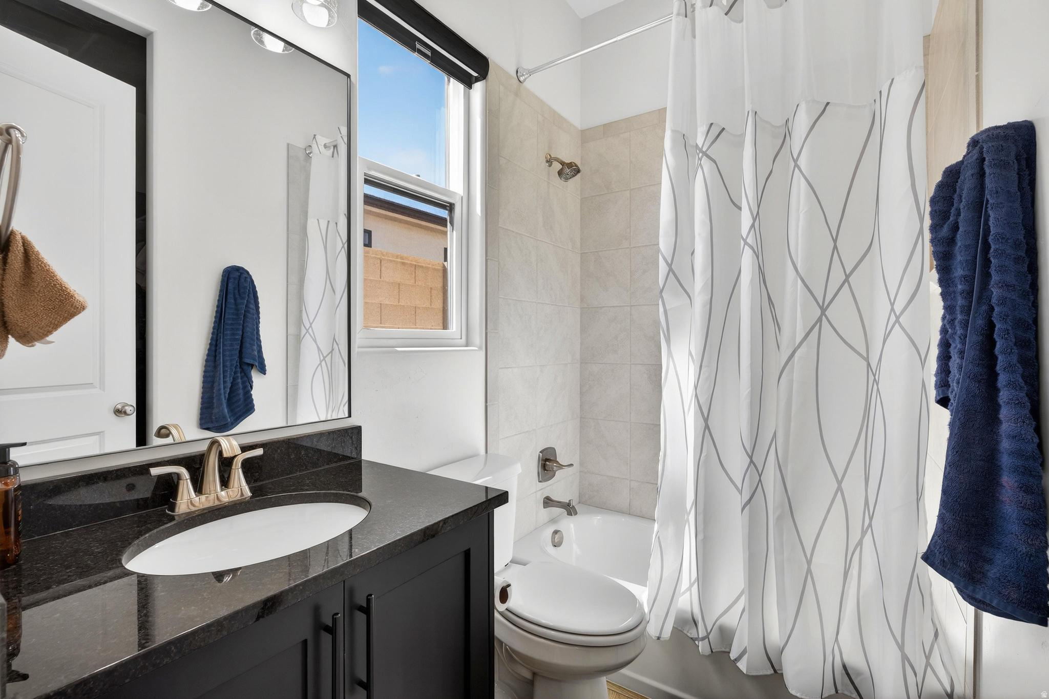 VIEWS AT CORAL CANYON PH 4 - Residential