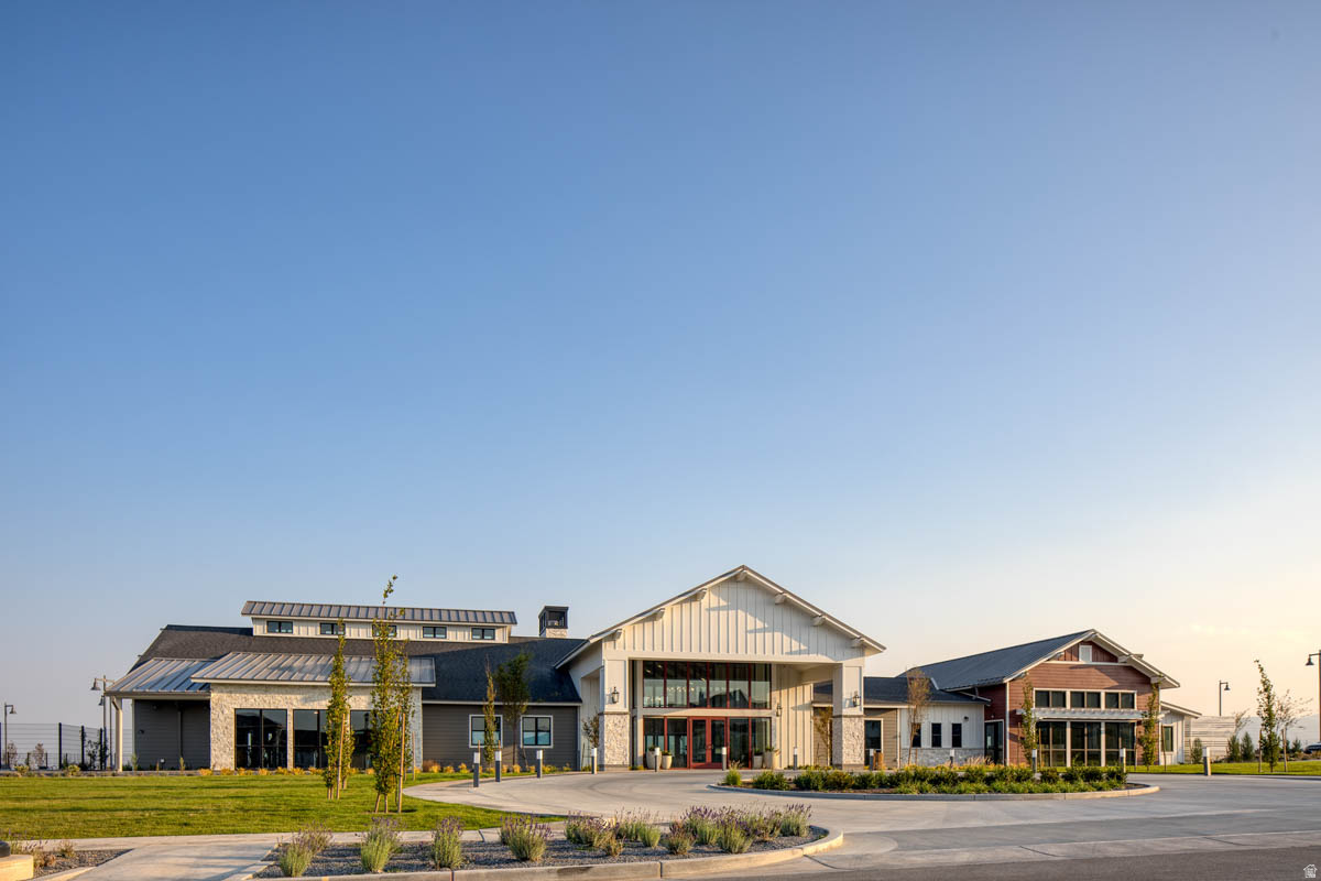 DAYBREAK SPRINGHOUSE VILLAGE - Residential