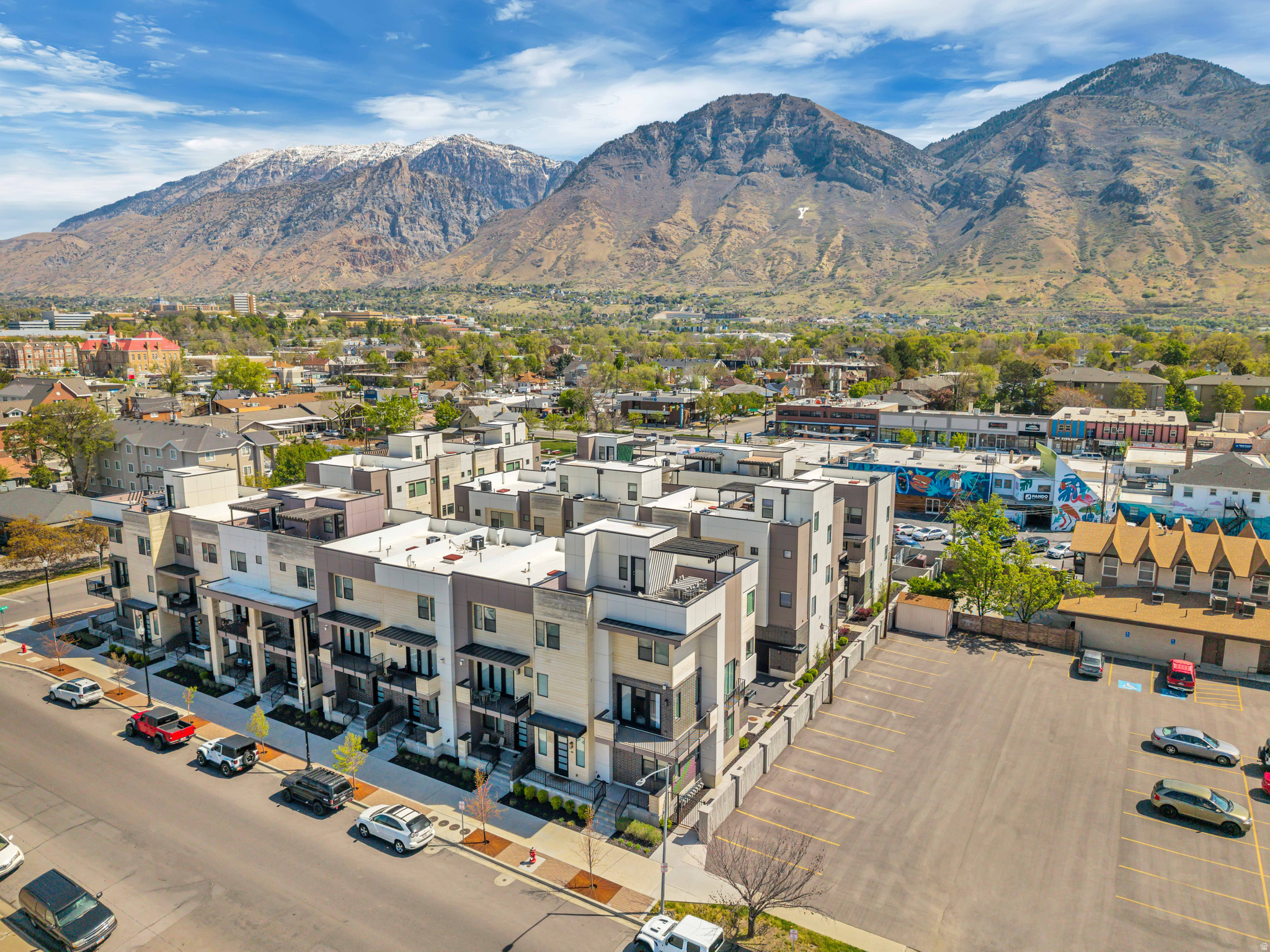 250 I STREET - Residential
