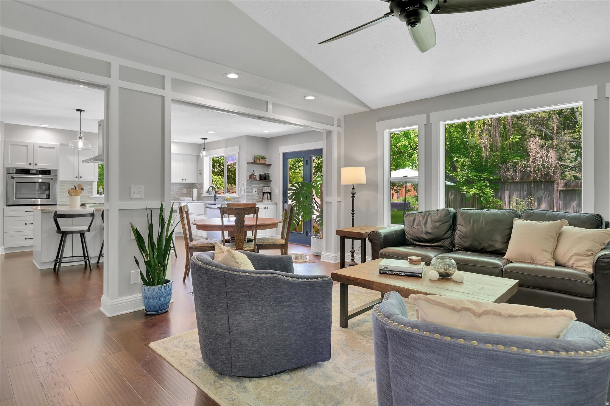 SPRING CREEK HOLLOW - Residential