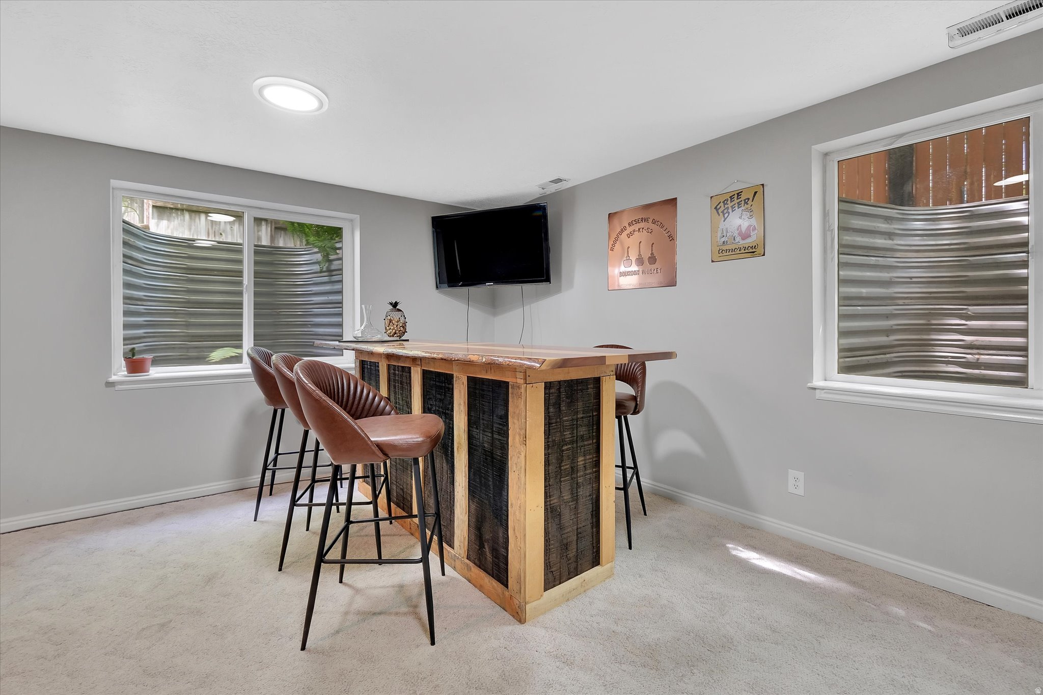 SPRING CREEK HOLLOW - Residential