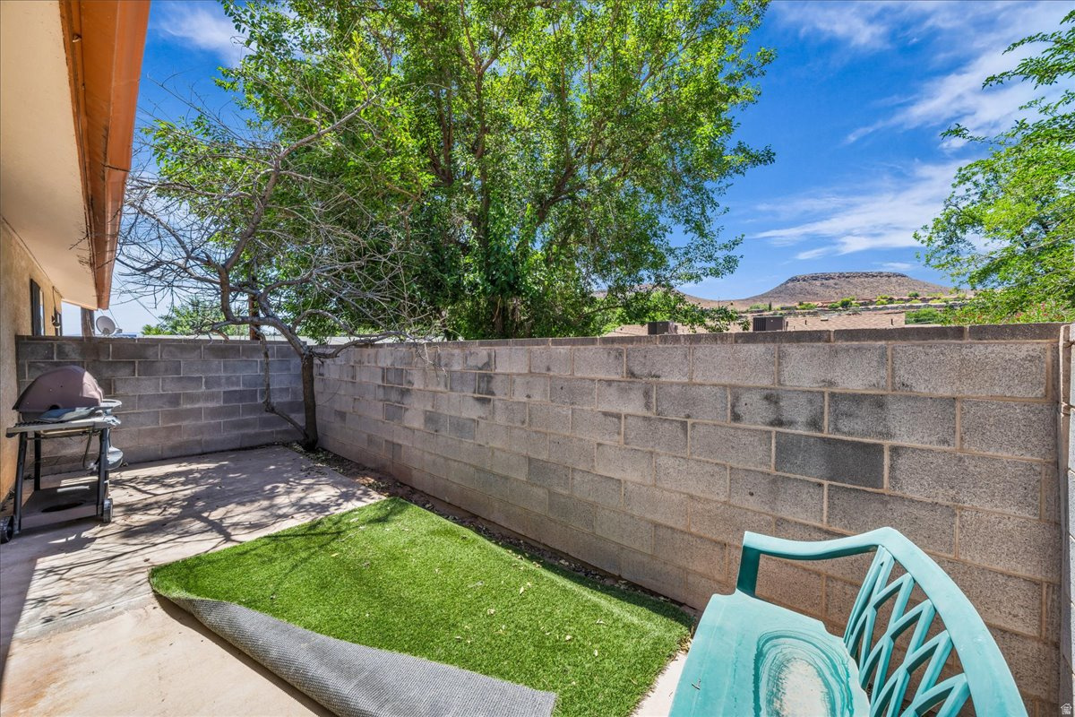 SANDTOWN PARK - Residential