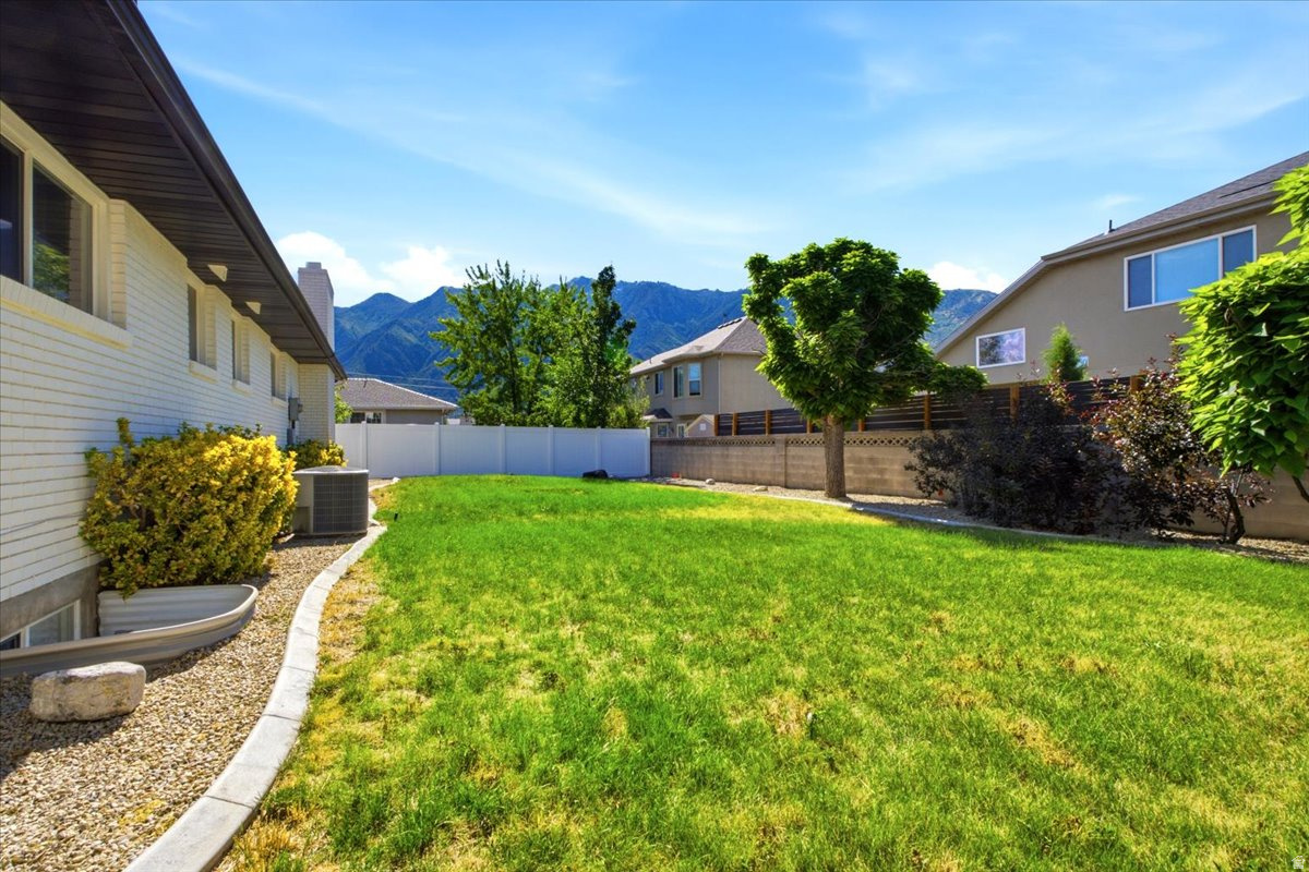 HILLTOP - Residential