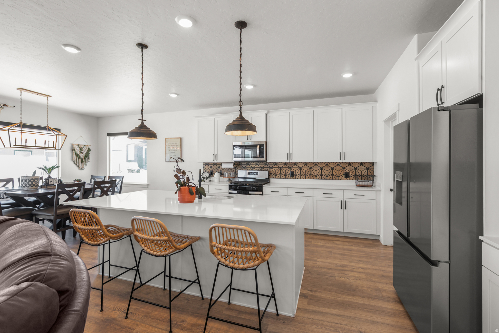 FOOTHILL VILLAGE - Residential