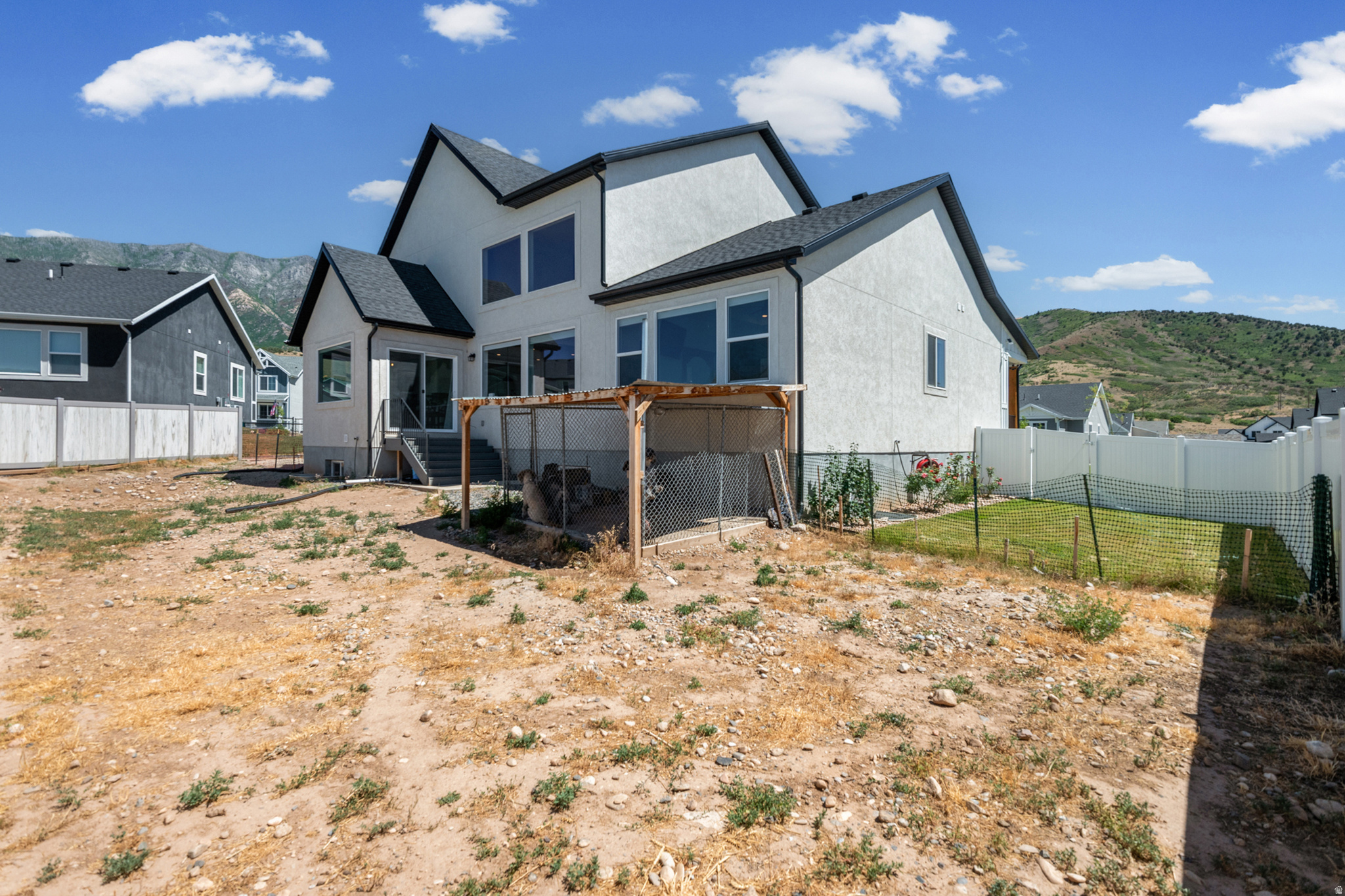 FOOTHILL VILLAGE - Residential