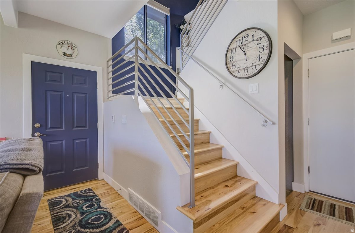 PINEBROOK COTTAGES - Residential Lease