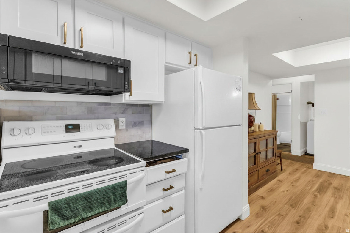 OAK CREST CONDO - Residential