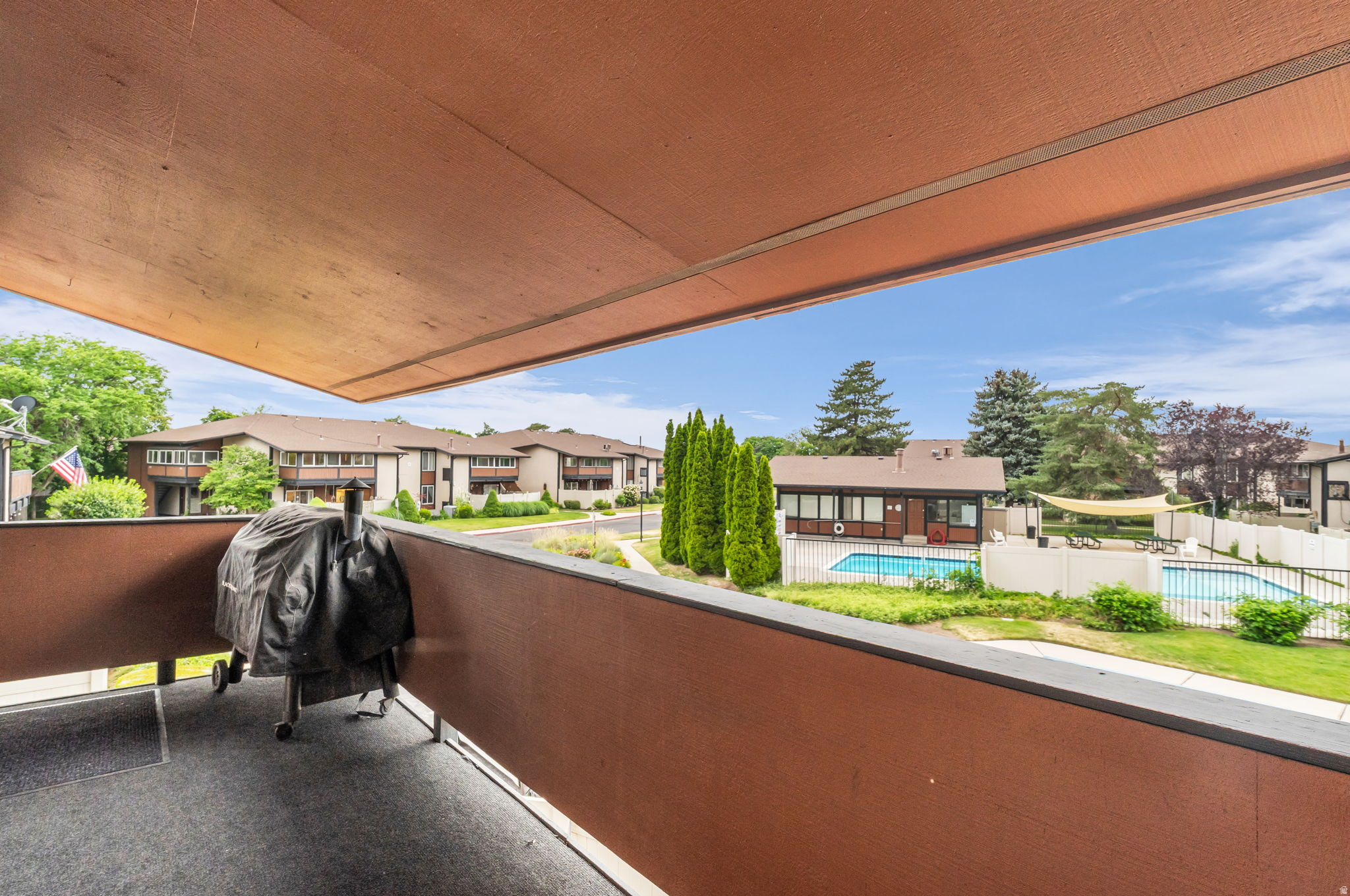OAK CREST CONDO - Residential