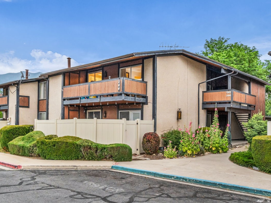 OAK CREST CONDO - Residential
