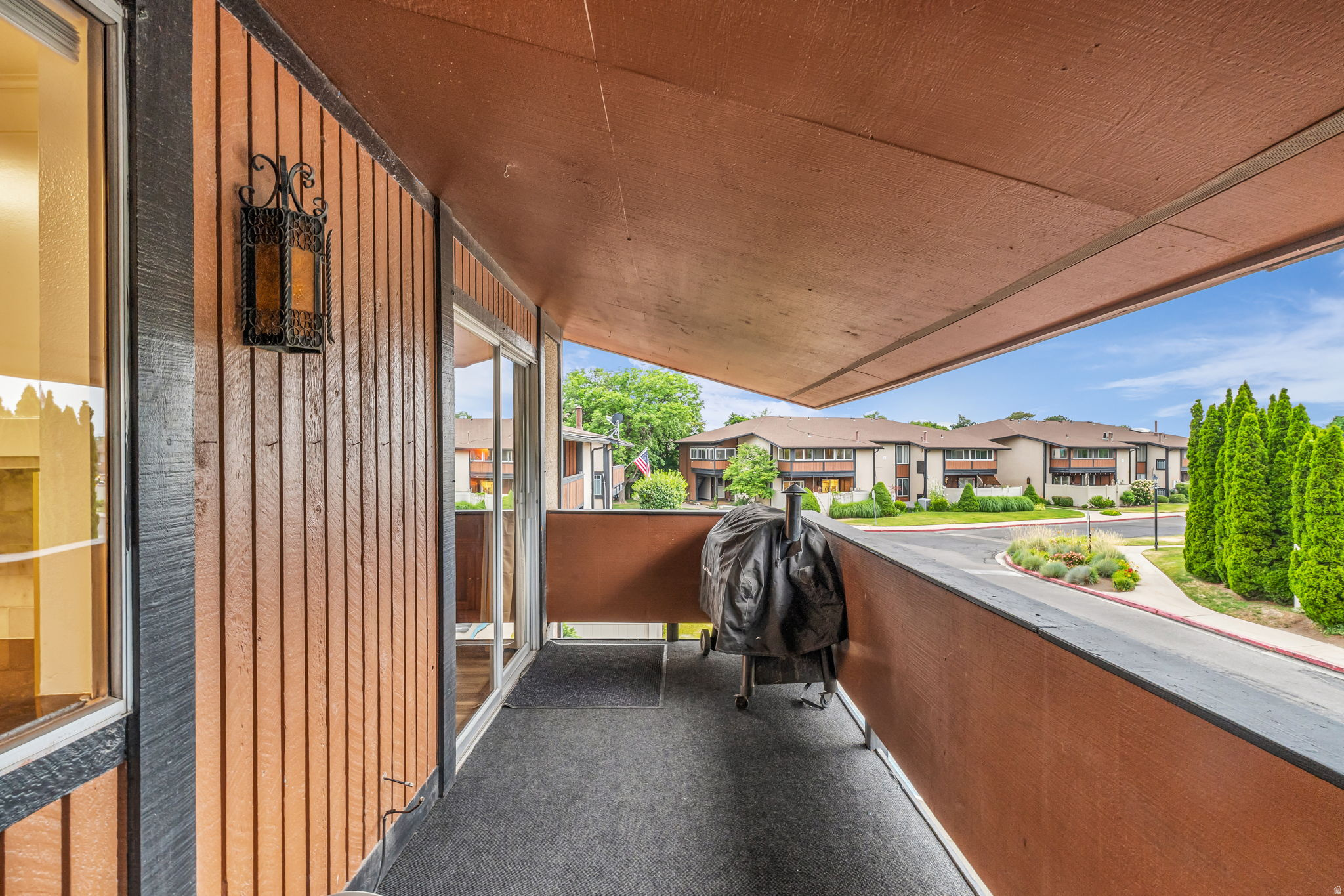 OAK CREST CONDO - Residential