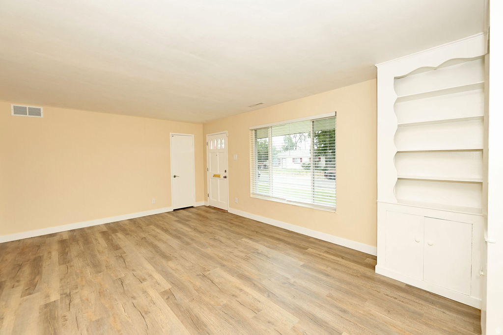 HOFFMAN HEIGHTS - Residential
