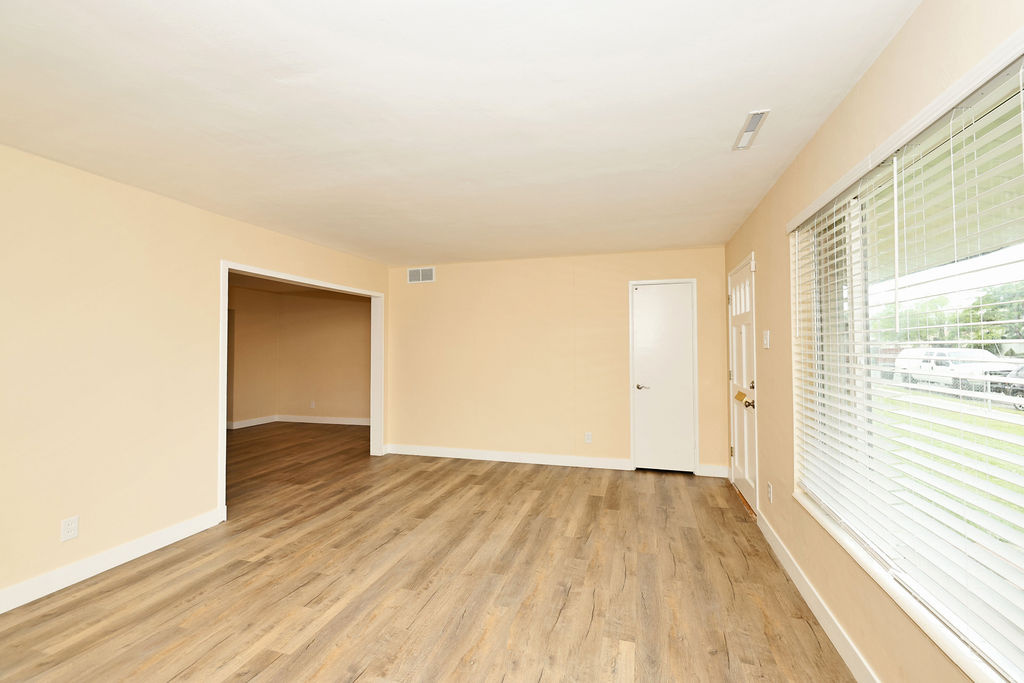 HOFFMAN HEIGHTS - Residential