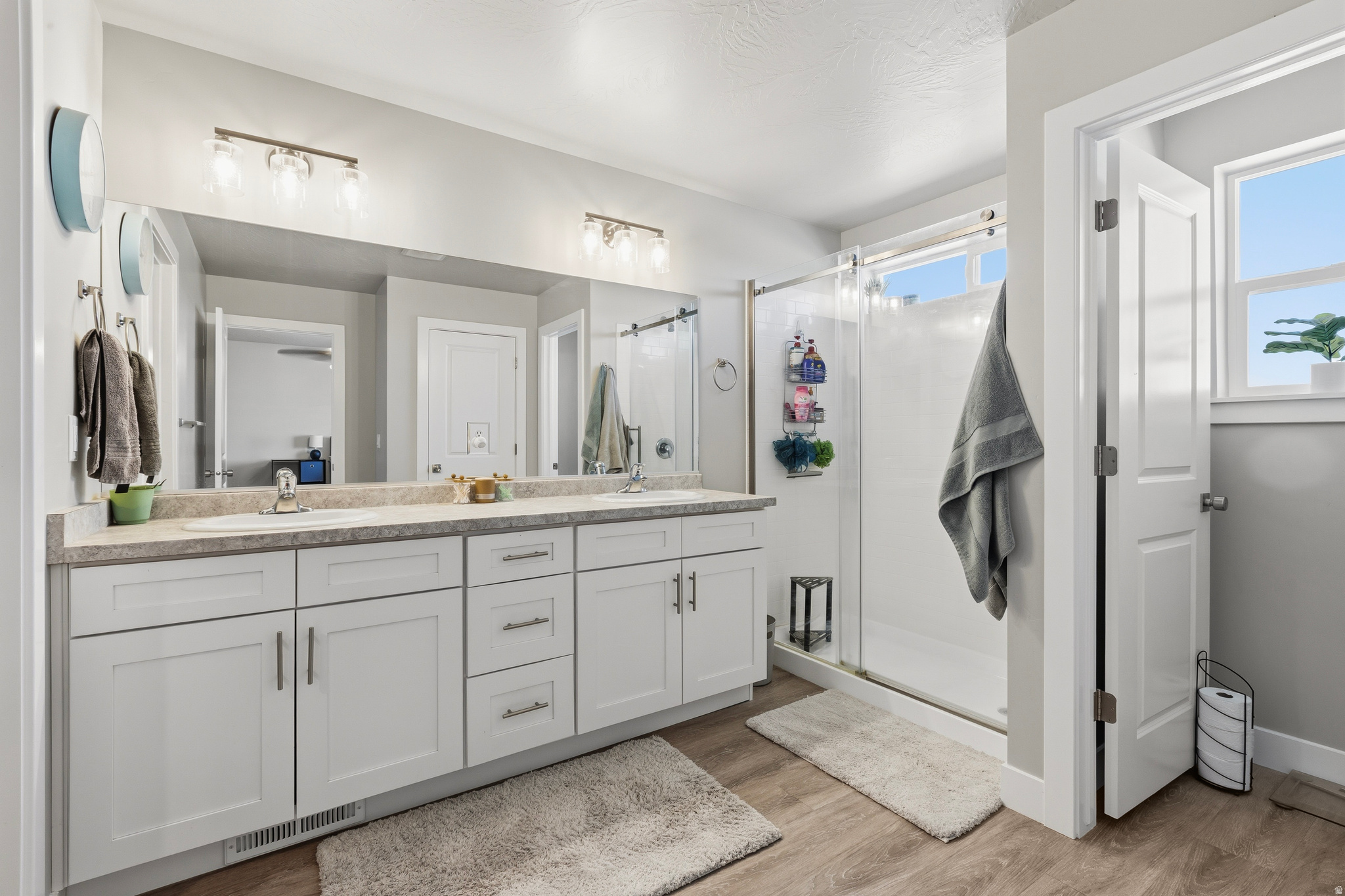 CEDARBEND TOWNHOMES - Residential