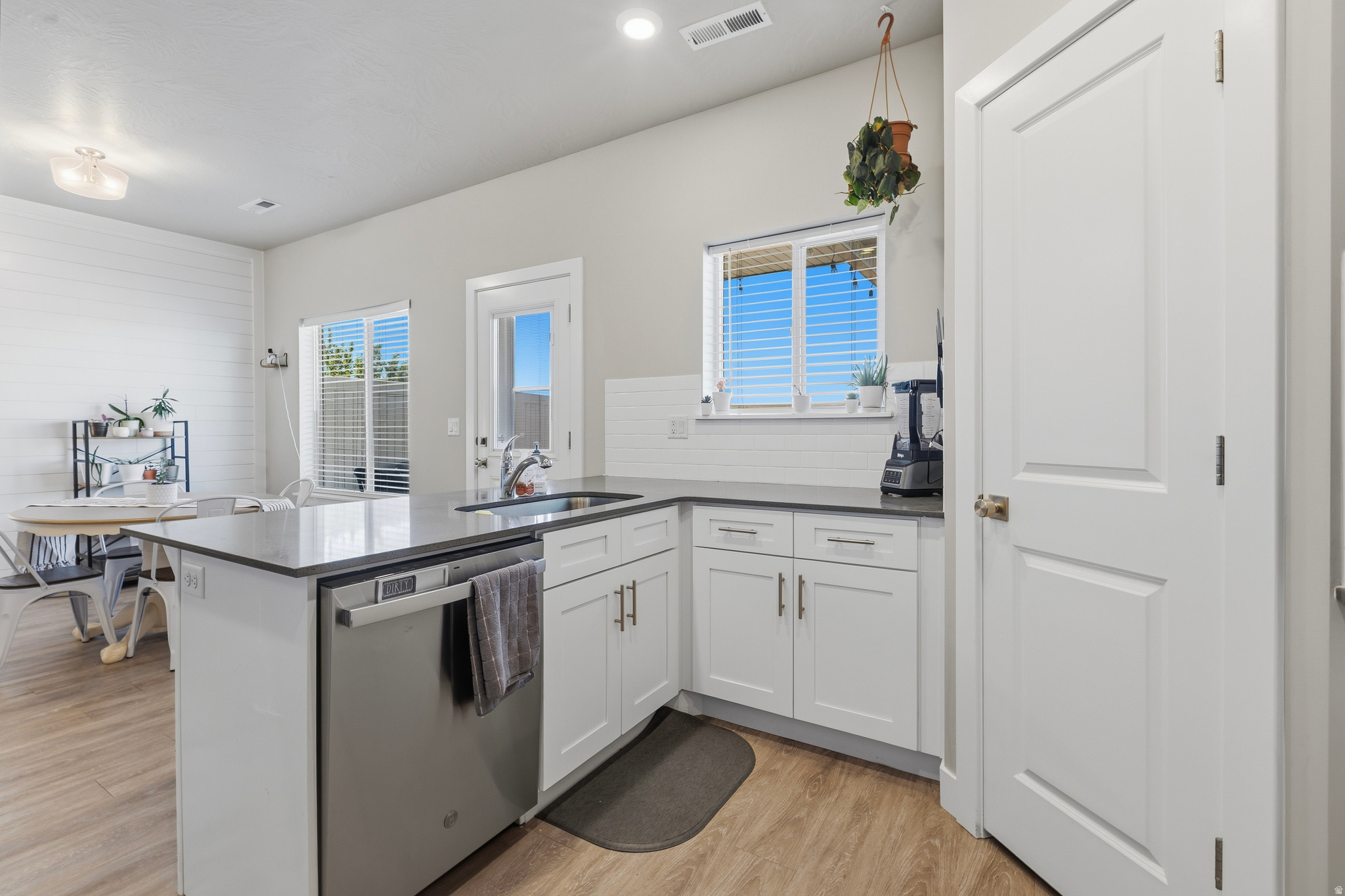 CEDARBEND TOWNHOMES - Residential