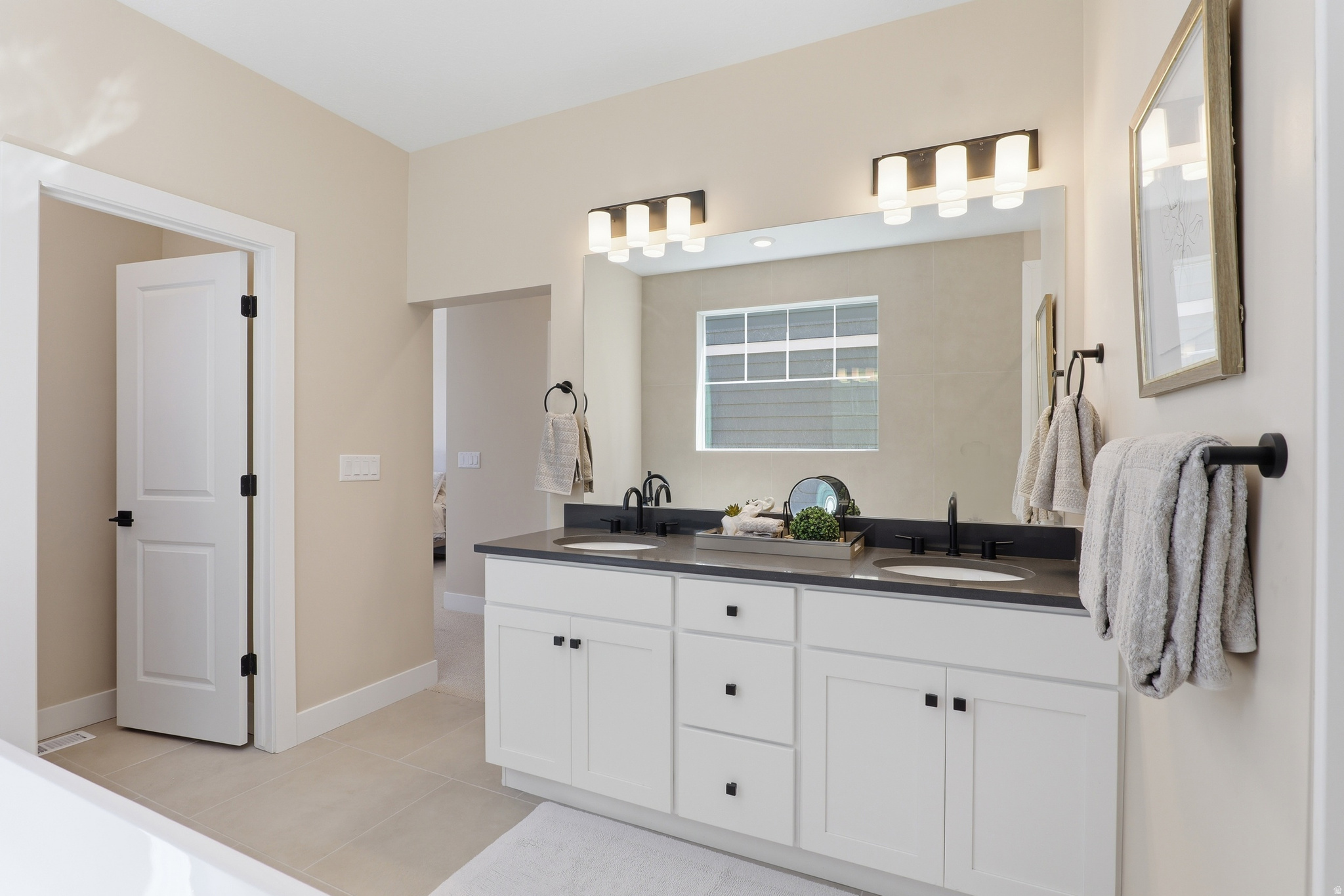 HUNTINGTON RANCH - Residential