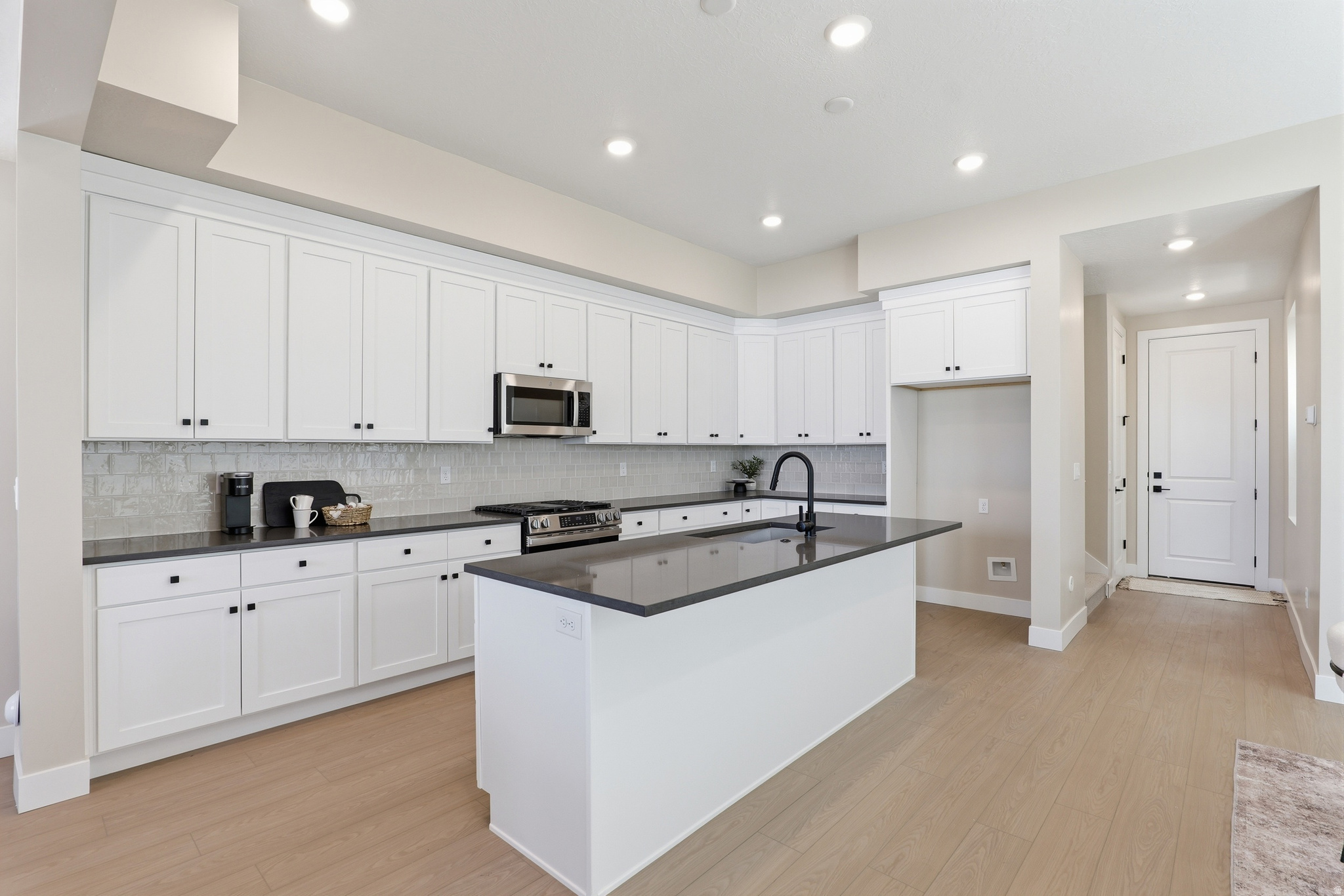 HUNTINGTON RANCH - Residential