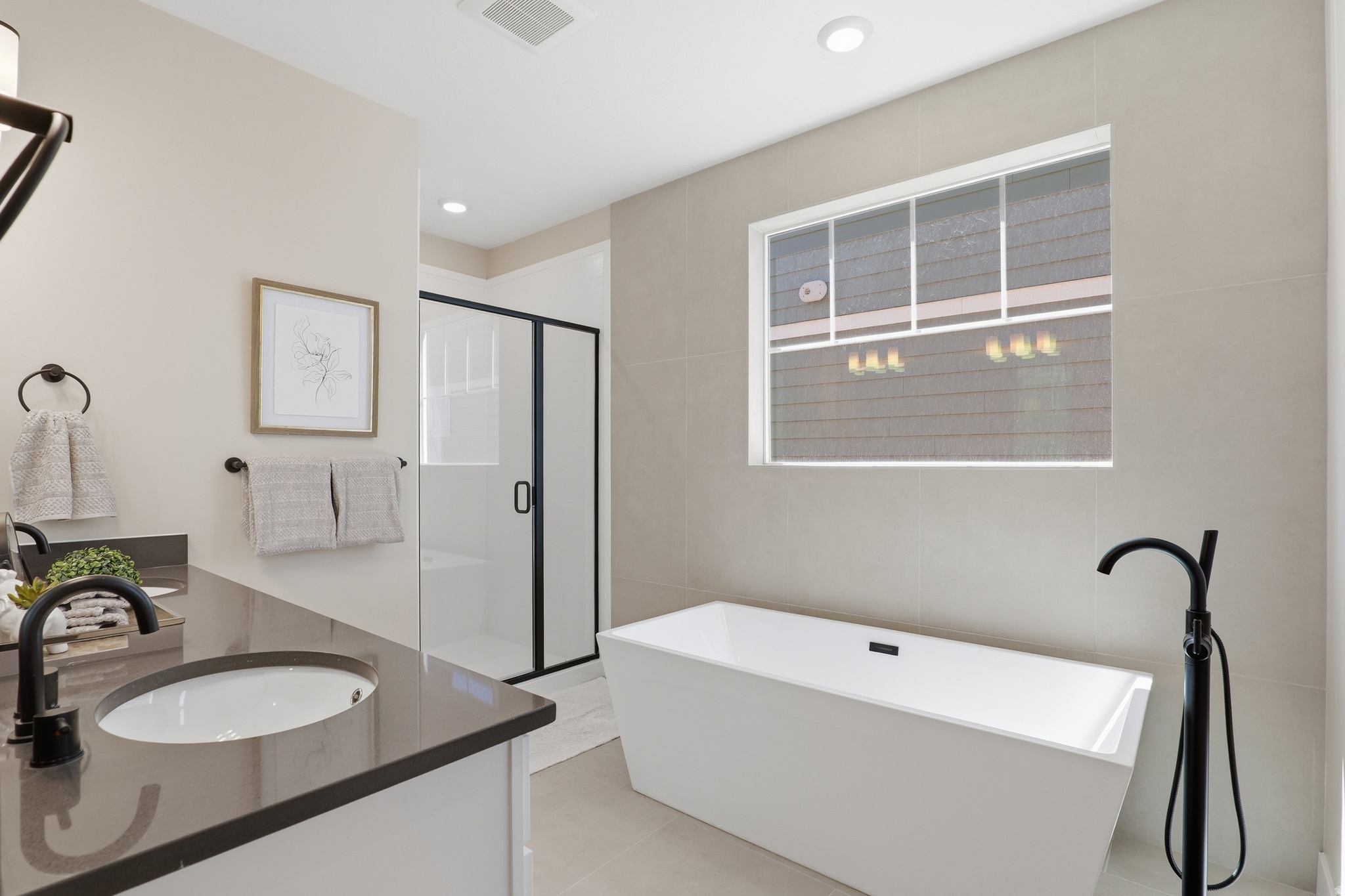 HUNTINGTON RANCH - Residential