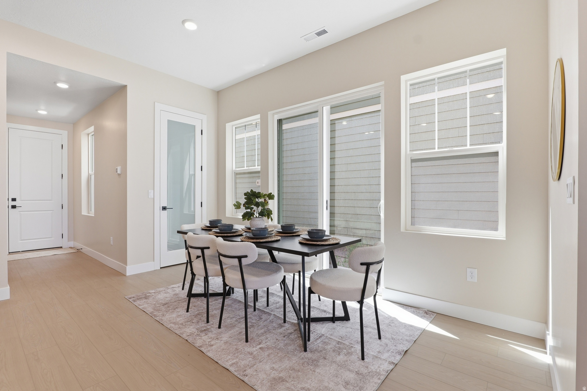 HUNTINGTON RANCH - Residential