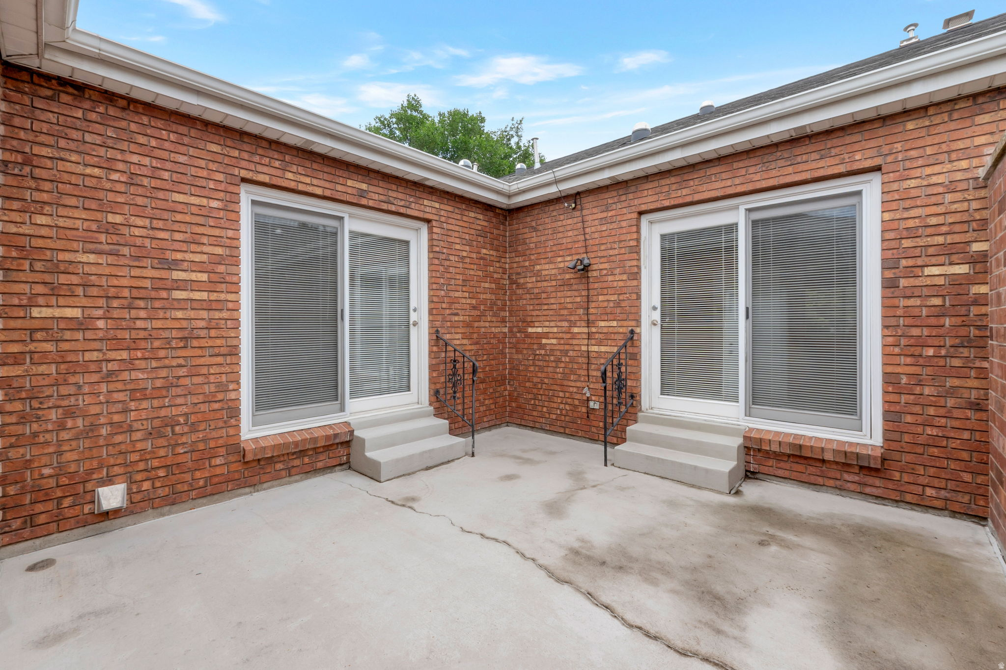 TIDEWATER VI - Residential
