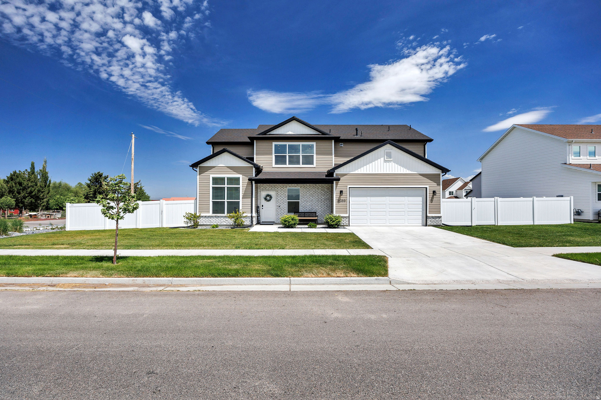 MEADOWBROOK - Residential