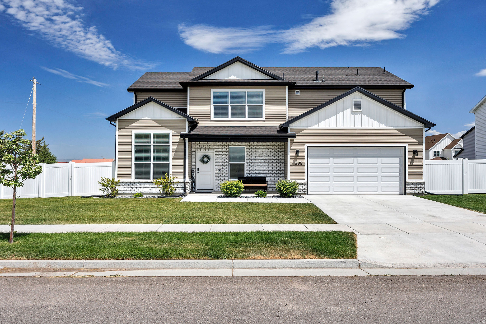 MEADOWBROOK - Residential