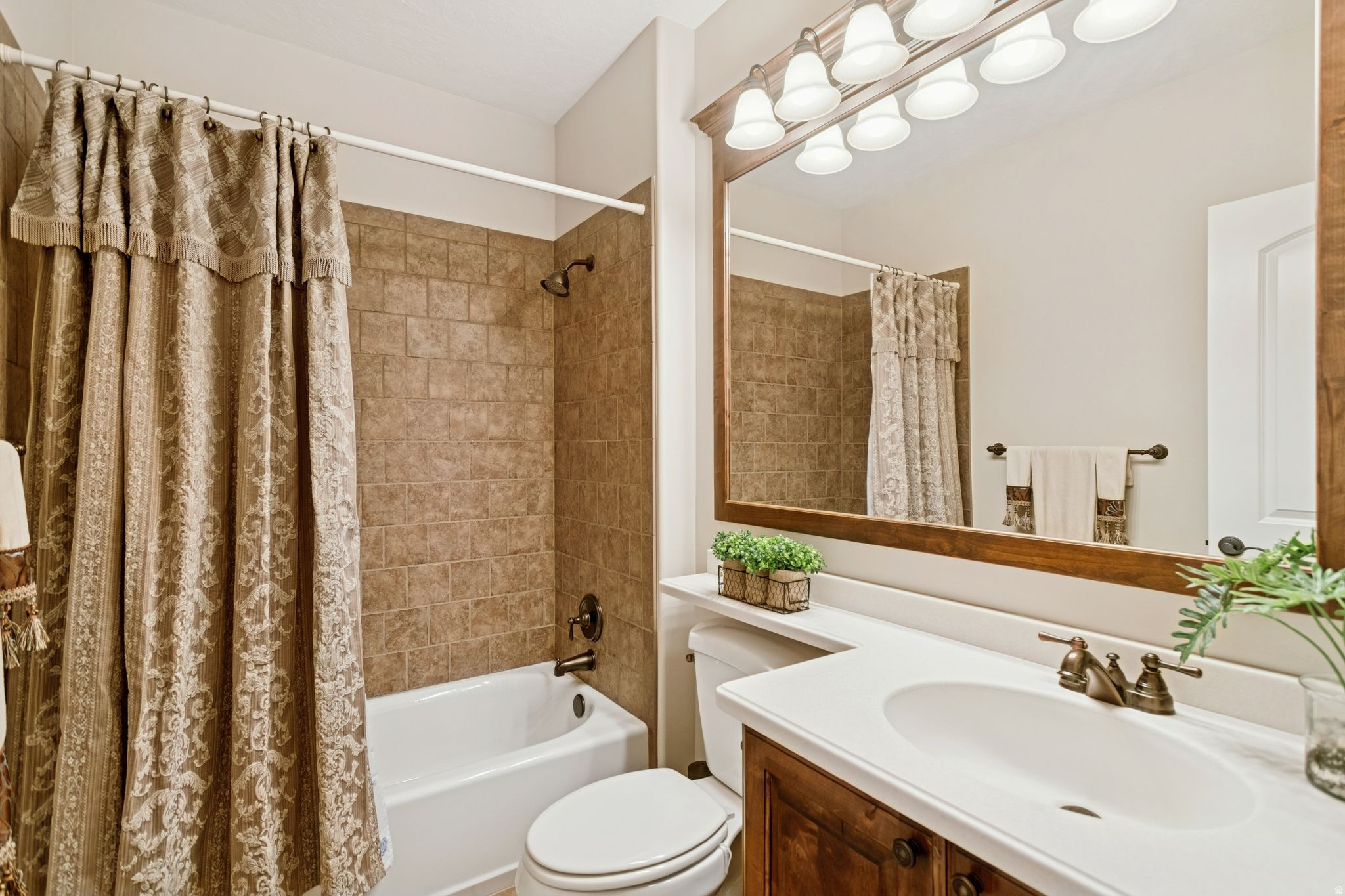 PEPPERWOOD CREEK - Residential