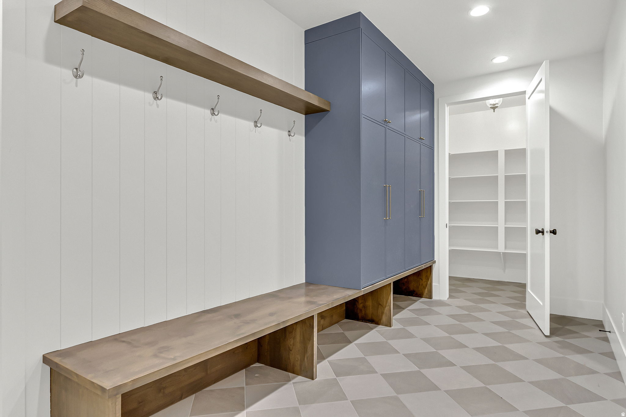 RIDGE - Residential