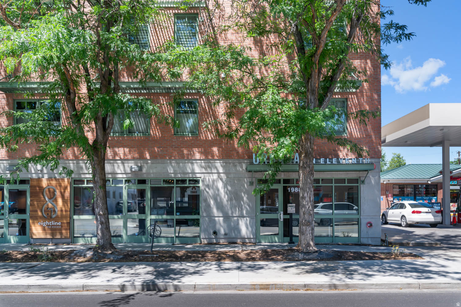 URBANA ON 11TH - Residential