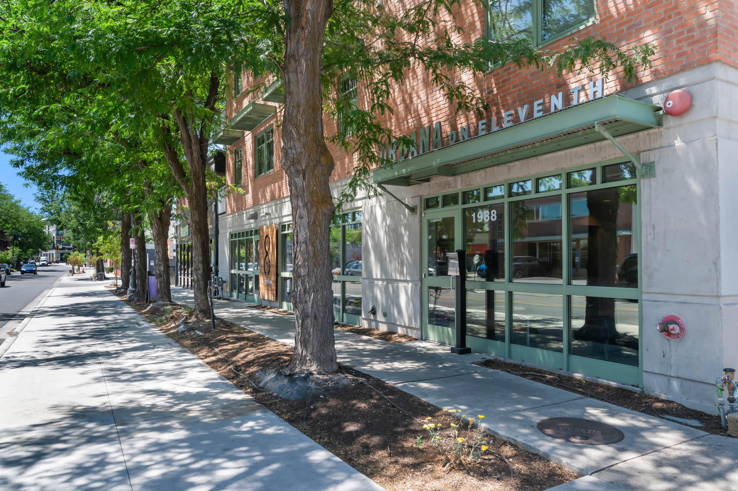 URBANA ON 11TH - Residential