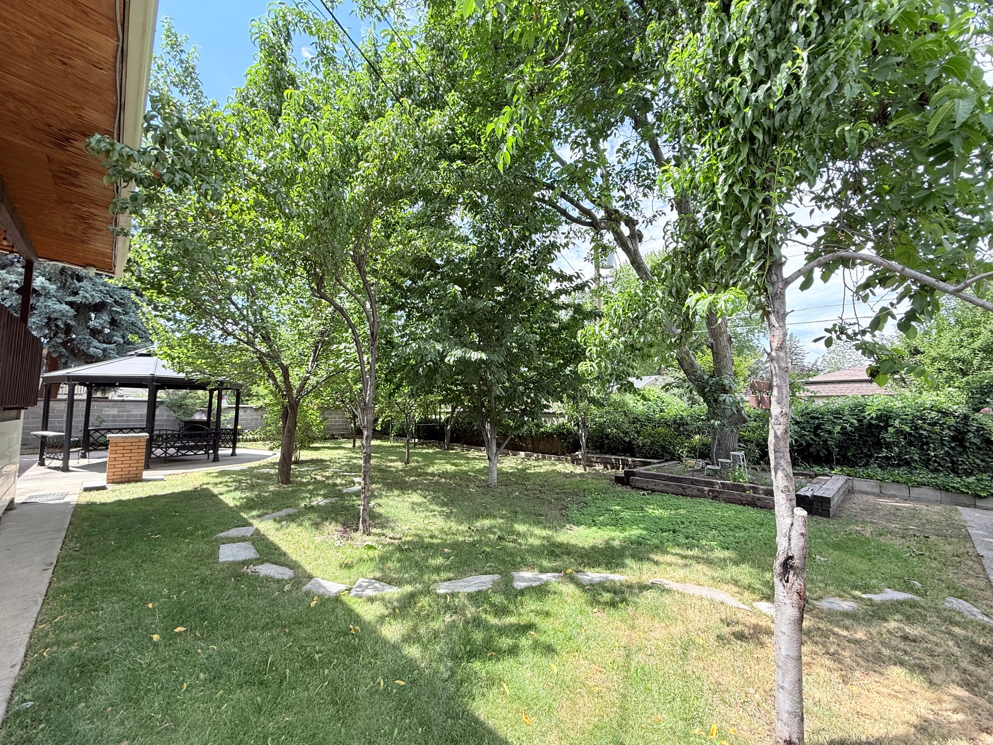 JAMESTOWN NO - Residential